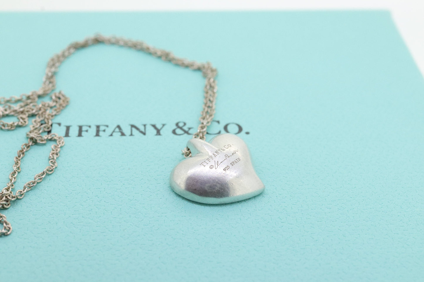Vintage Tiffany and Co Necklace Heart Pendant. Elsa Peretti sterling silver puffed heart necklace. st(86)