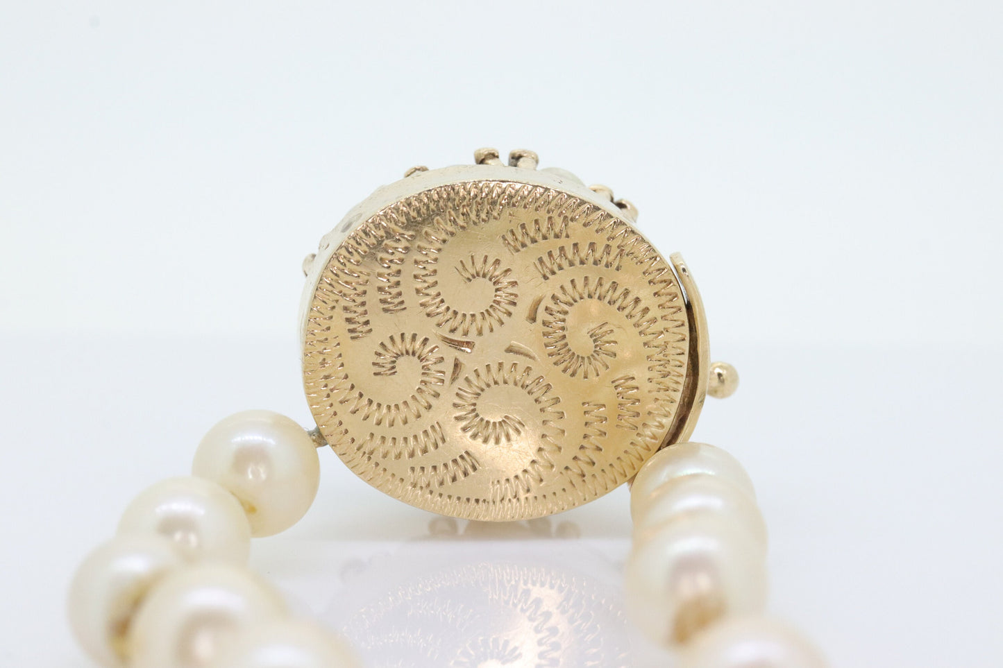 Victorian 6mm-10mm Pearl necklace with Amethyst and pearl seed 14k clasp. 24in