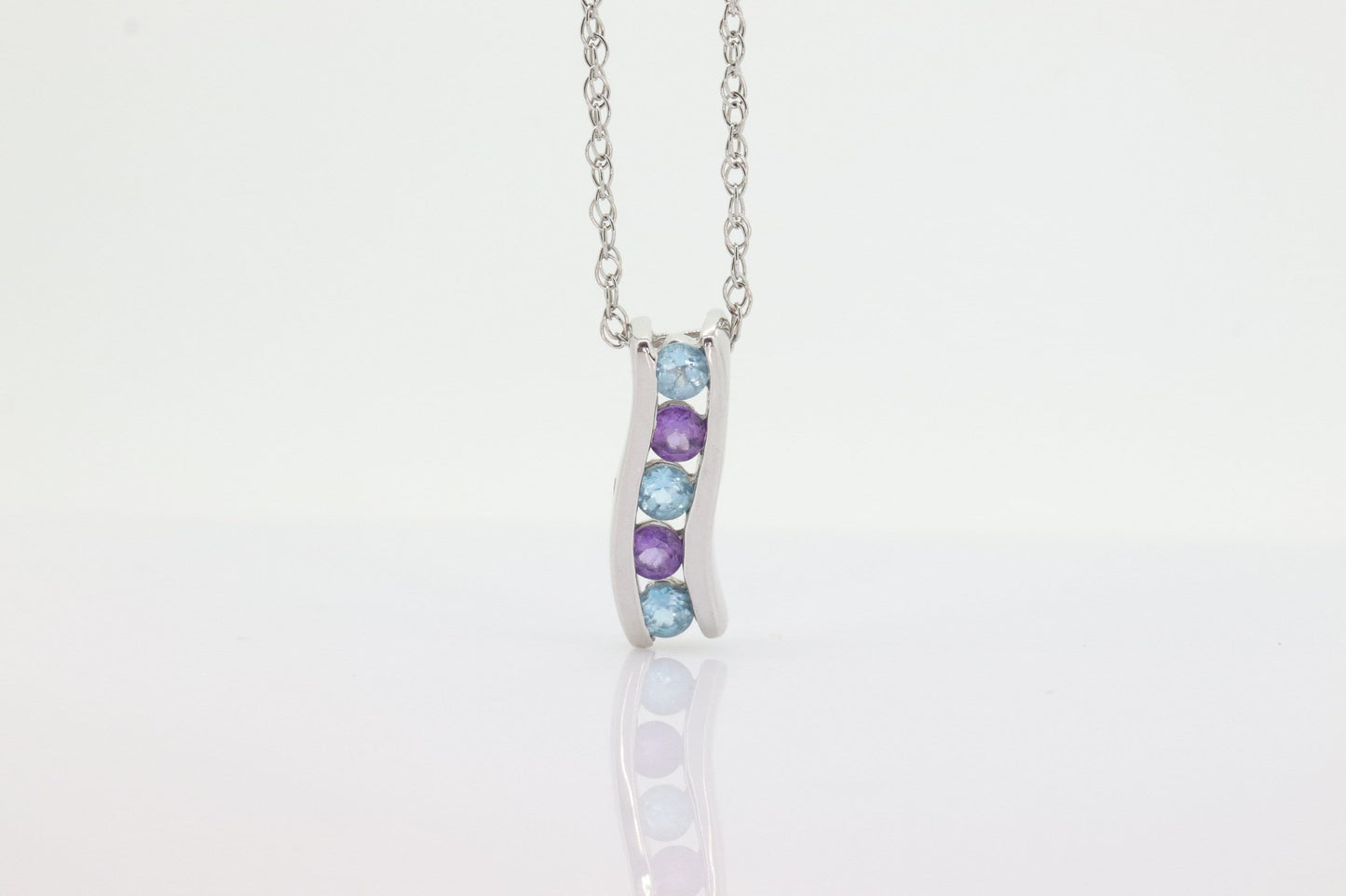 14k Blue TOPAZ and Amethyst Pendant. High quality CANDY Journey pendant. Italian. 14k cable Chain Necklace. st(80)