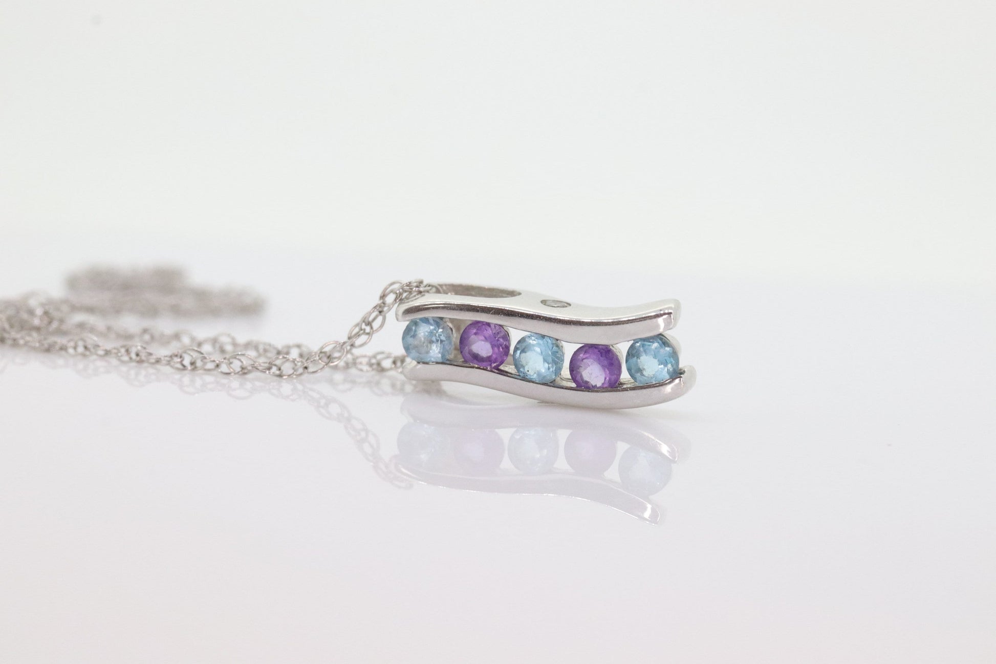 14k Blue TOPAZ and Amethyst Pendant. High quality CANDY Journey pendant. Italian. 14k cable Chain Necklace. st(80)