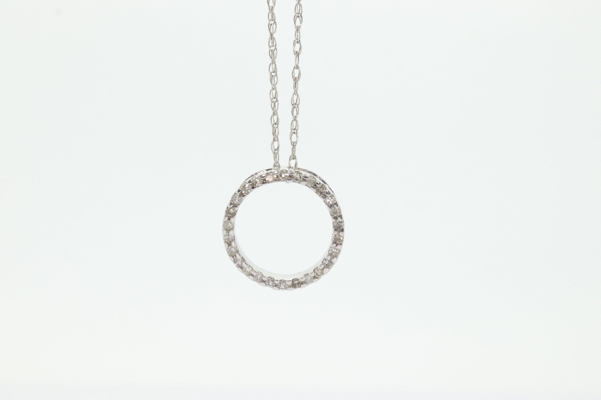 14K Diamond Circle of Life, Open Circle, Eternity Circle Diamond Pendant Necklace st(58)