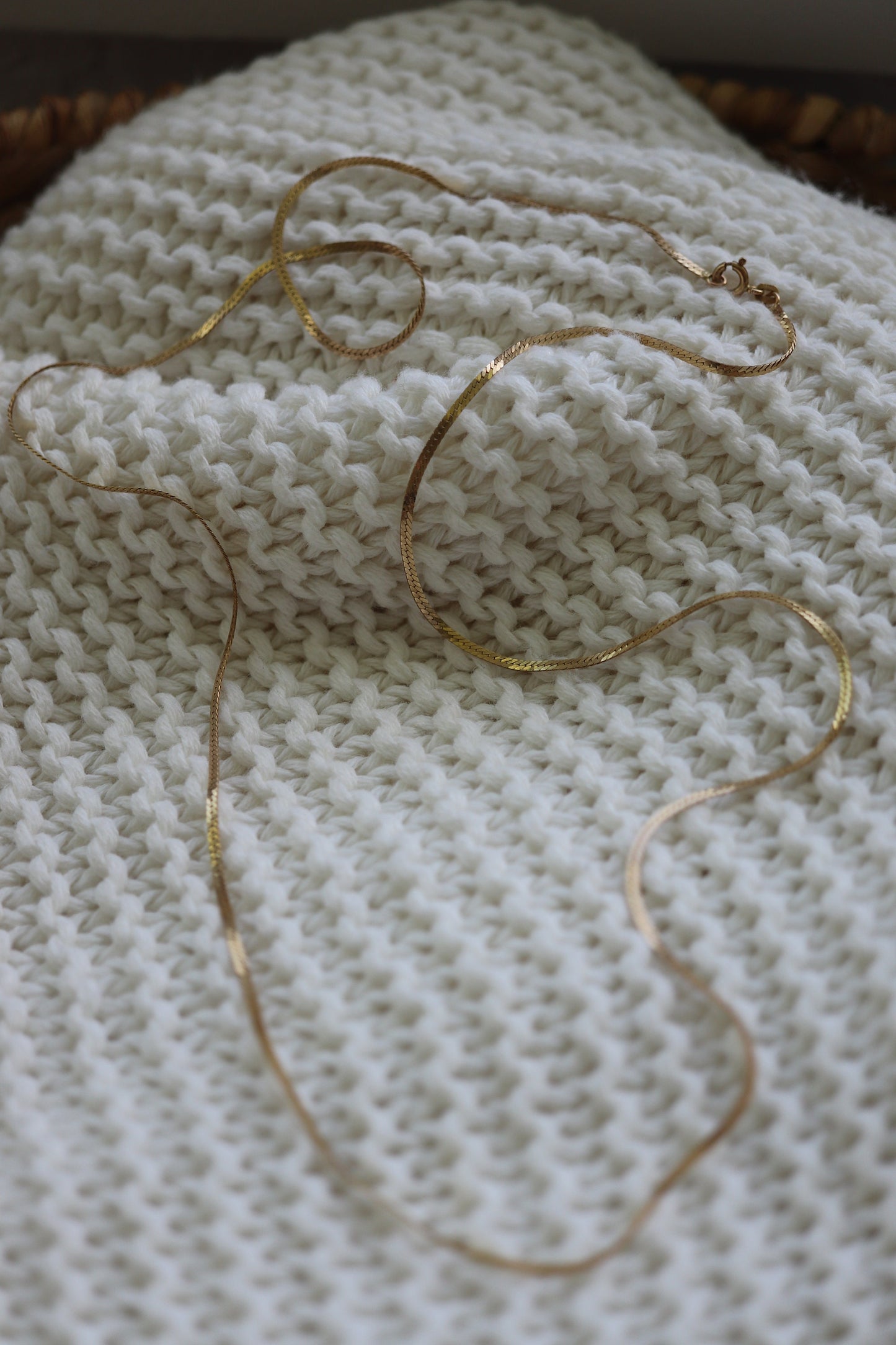 14k Herringbone Chain Necklace. 14k Yellow Gold Herringbone Long Chain. 2mm 30in 5.9gram st(41)