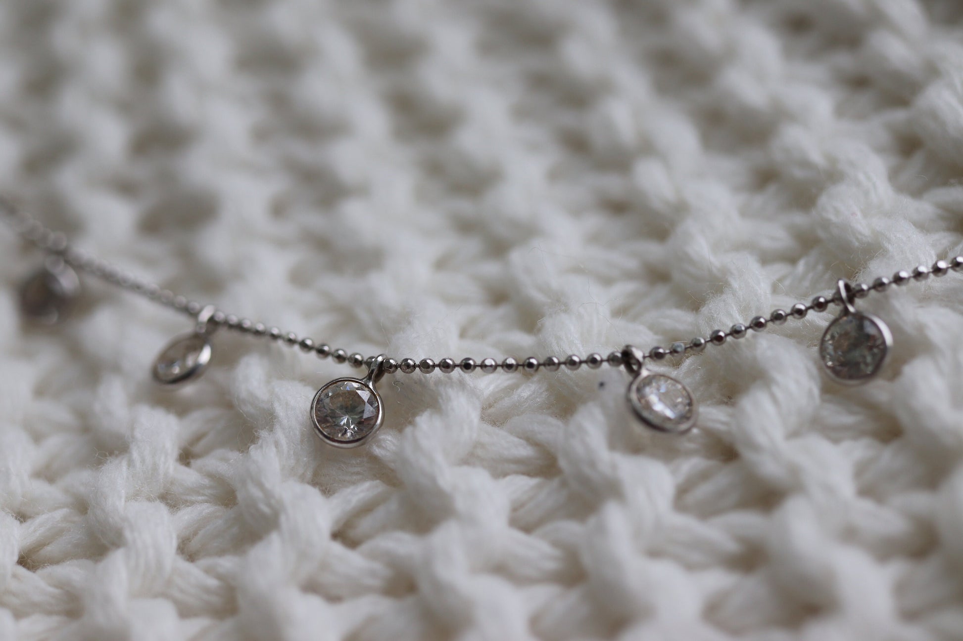 14k Bezel Gem Layered Necklace. Wonderful Diamond (CZ) Gem Necklace Chain. st(93/50)