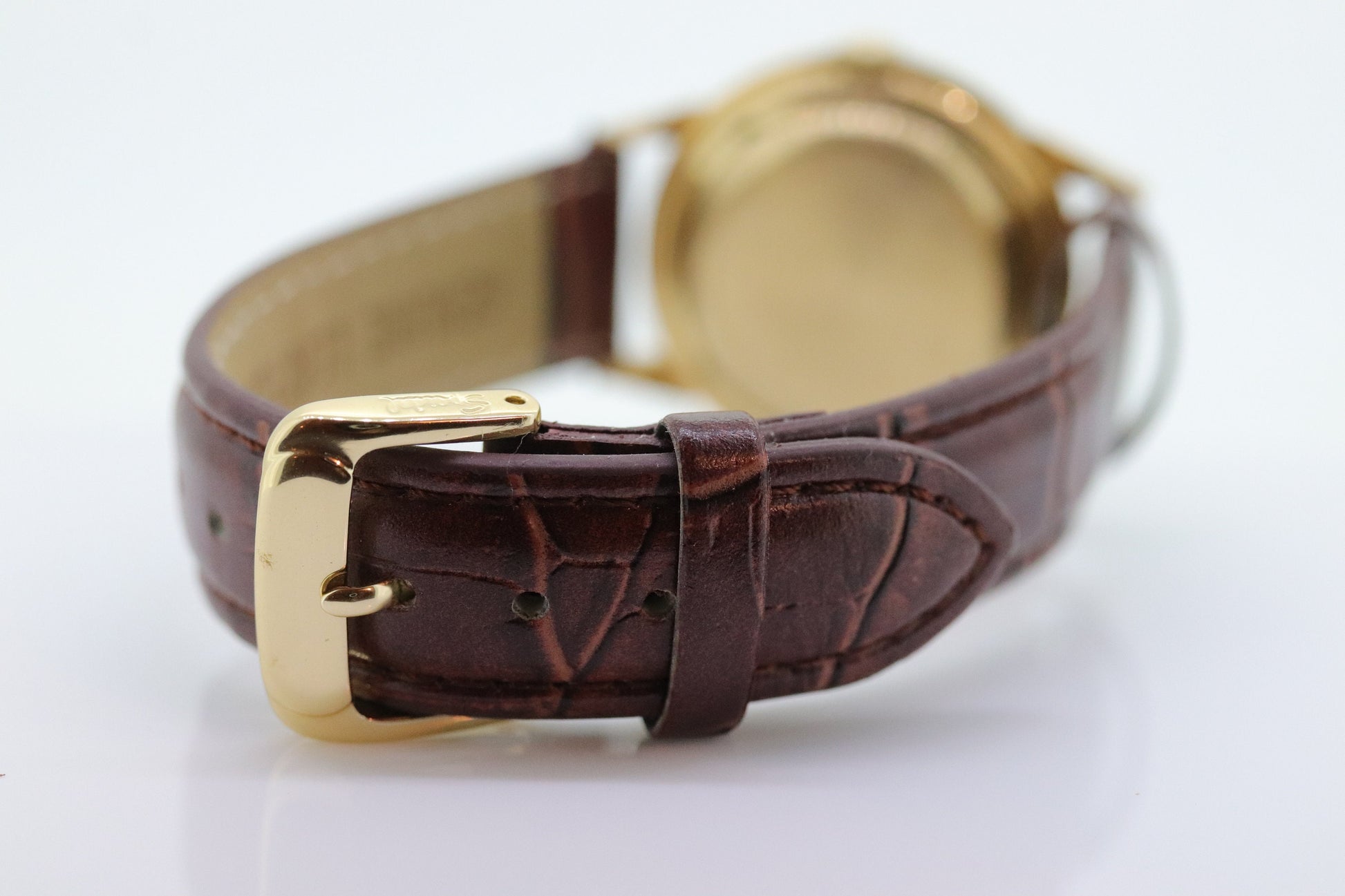 14k Hampden Wristwatch. Hampden Shock Resistant and Anti Magnetic Manual Mens watch. st315