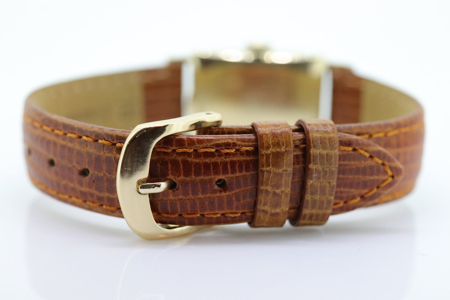 HAMILTON Watch. 14k Yellow Gold Rectangle Hamilton wristwatch