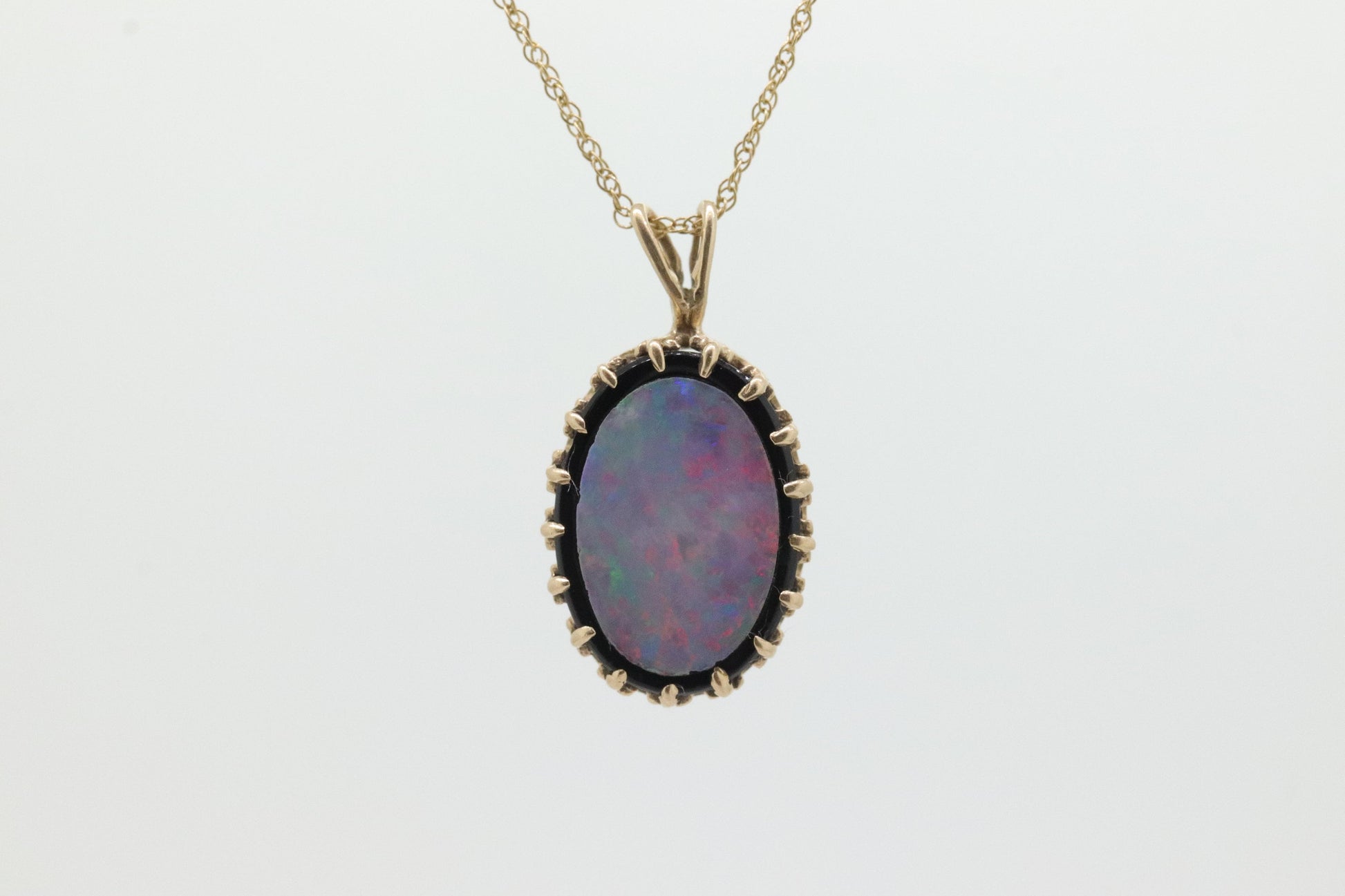 Opal Onyx Pendant. 14k Yellow Gold Medallion. Wonderful Opal Crown set. Opal and Onyx Doublet Pendant. (st198)