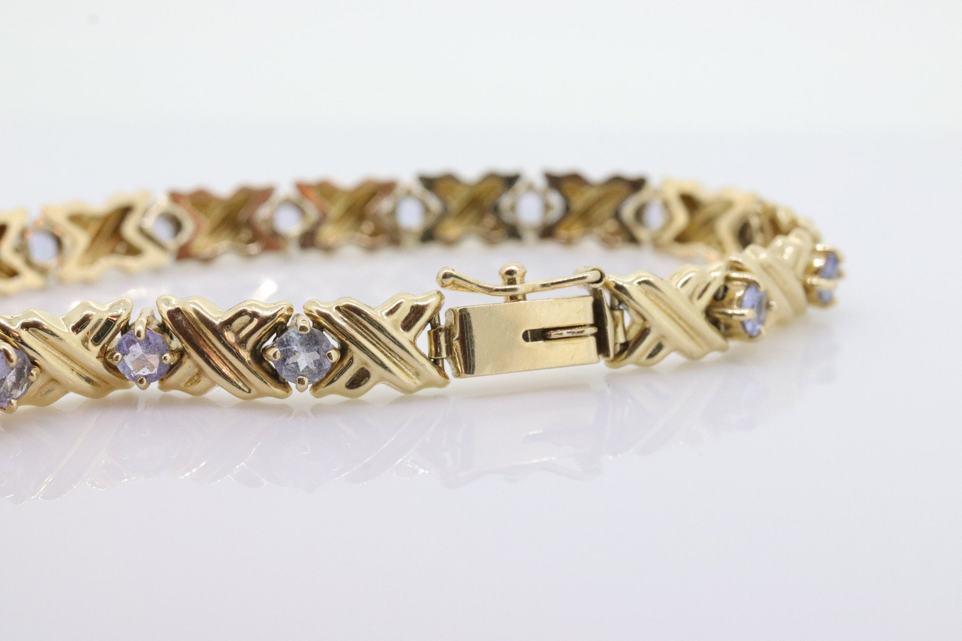 14k Tanzanite XOXO Bracelet. 14k Yellow Gold Kiss Hug Tanzanite Bracelet. 14k Tanzanite Tennis Bracelet. st(201)