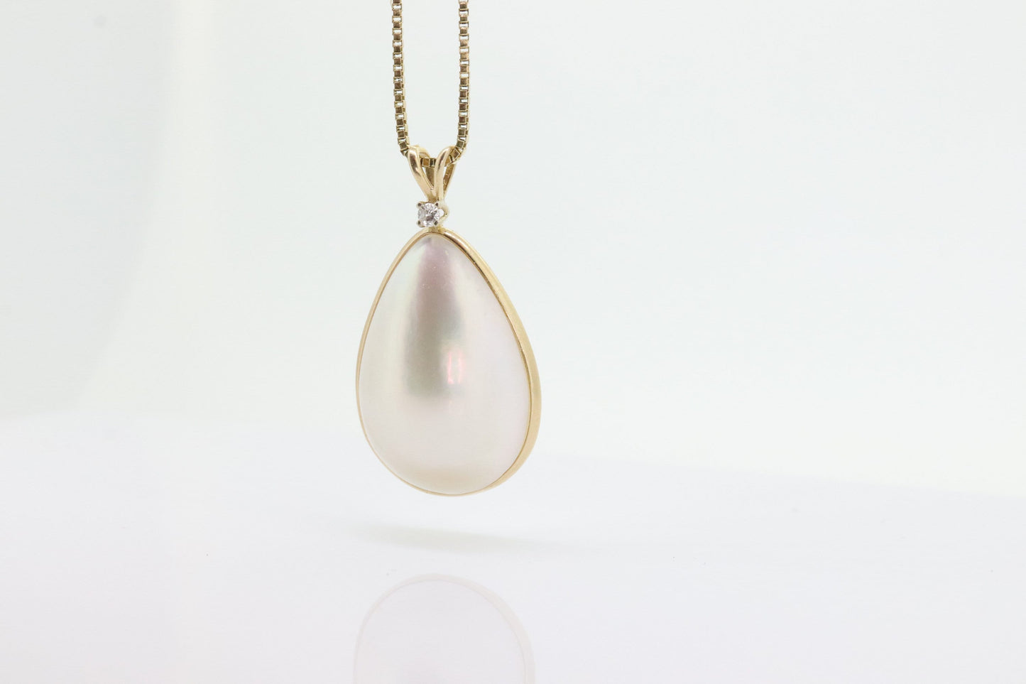 14k Large MABE Pearl Diamond Pendant. Leslies Jewelry Pendant. Mabe Pearl Drop pendant with box chain necklace. st(87)