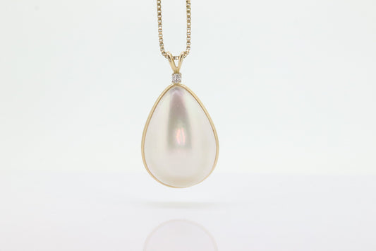 14k Large MABE Pearl Diamond Pendant. Leslies Jewelry Pendant. Mabe Pearl Drop pendant with box chain necklace. st(87)