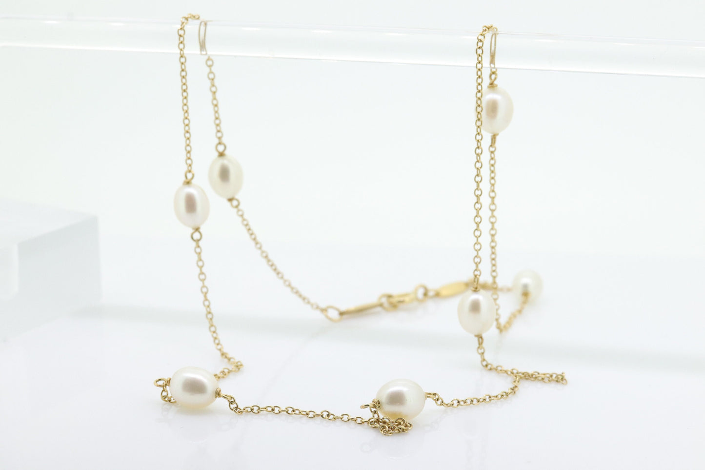 Tiffany & Co. 18k Gold Chain and Pearl Necklace. Pearls by the Yard. Marked 750 Elsa Peretti. st(426)