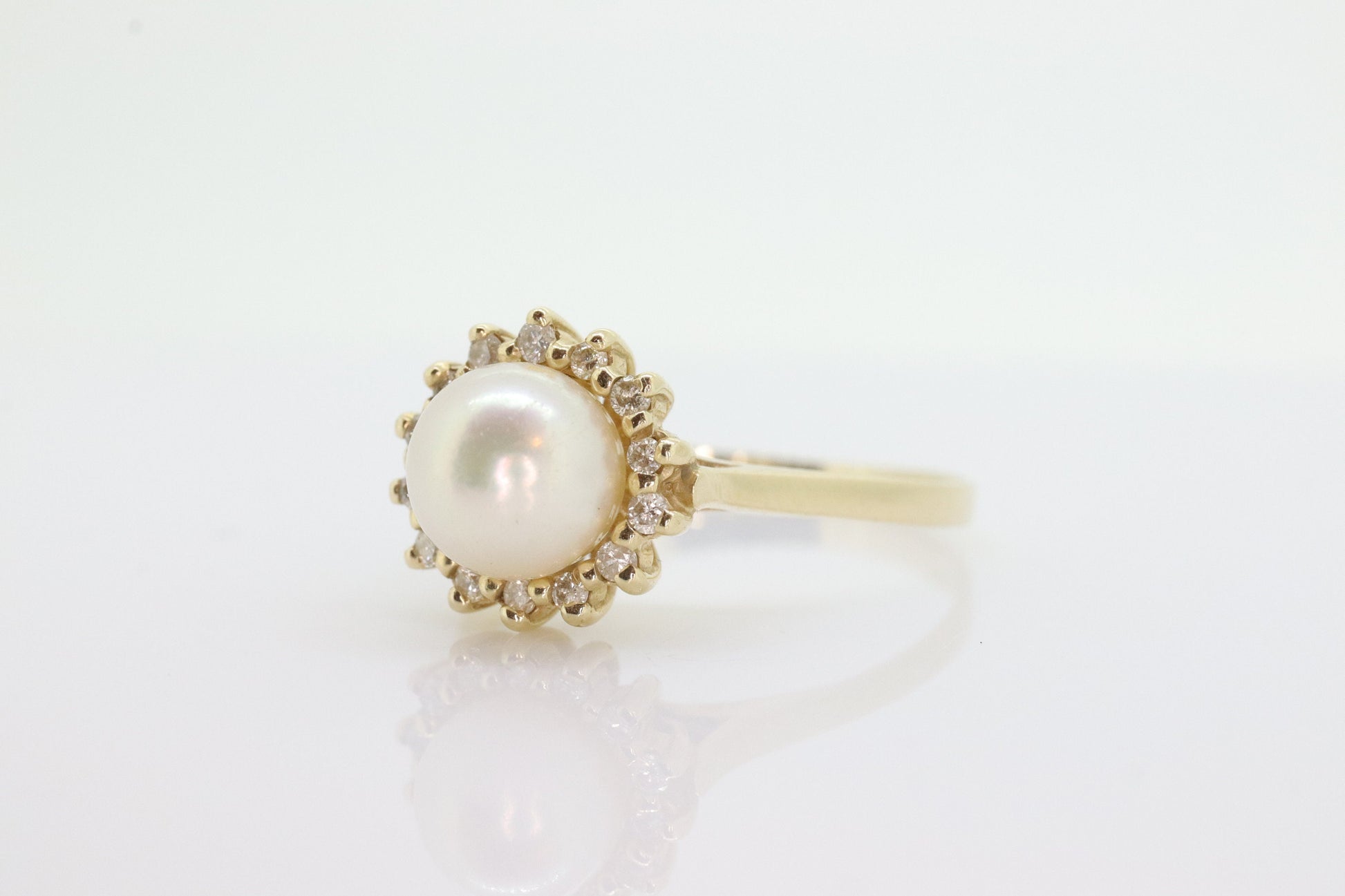 14k Pearl and Diamond Halo ring. 14k Yellow gold Solitaire Halo ring with AKOYA pearl st(92)