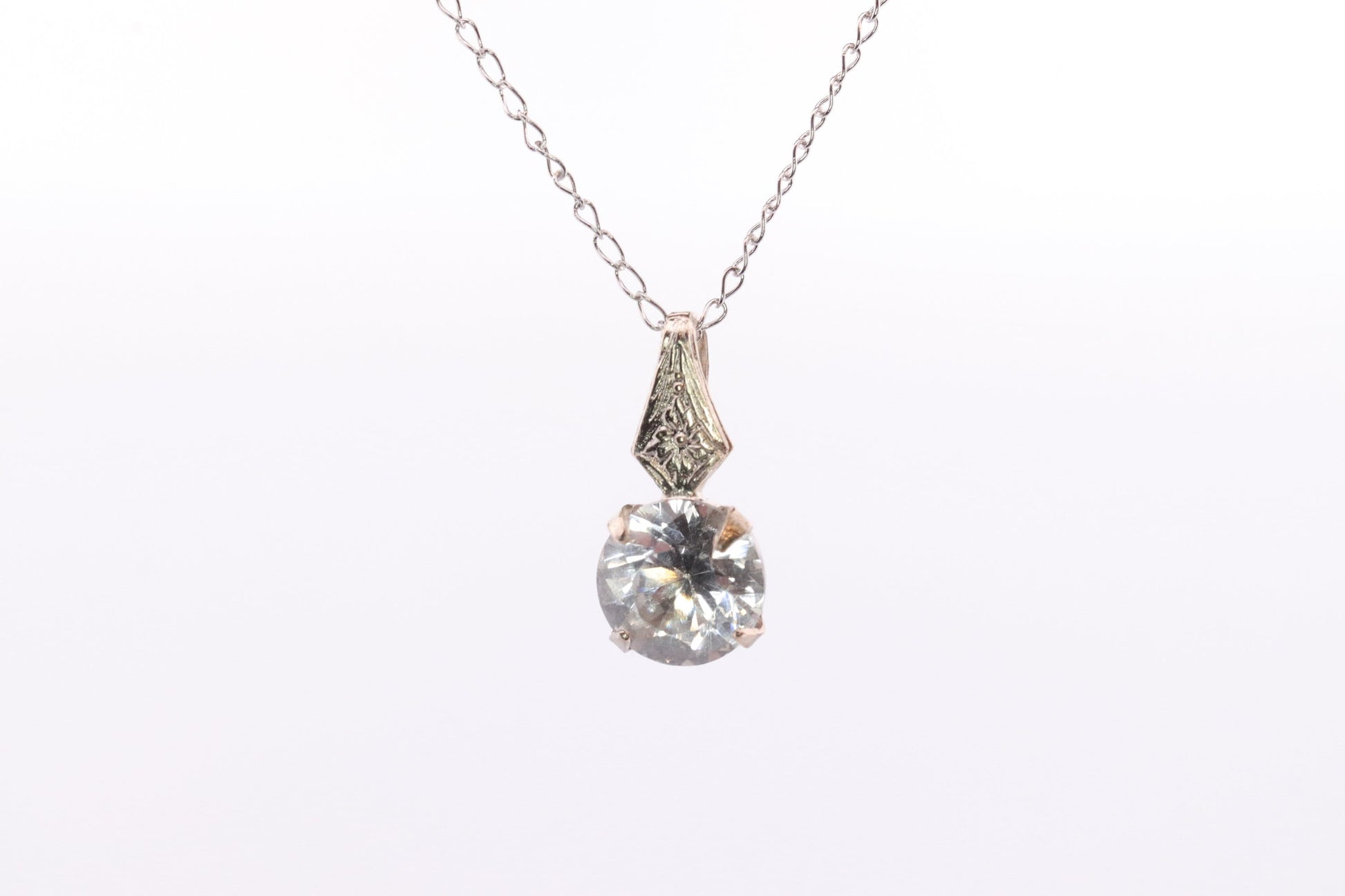 14k CZ Drop Solitaire pendant and 14k cable necklace. st(60)