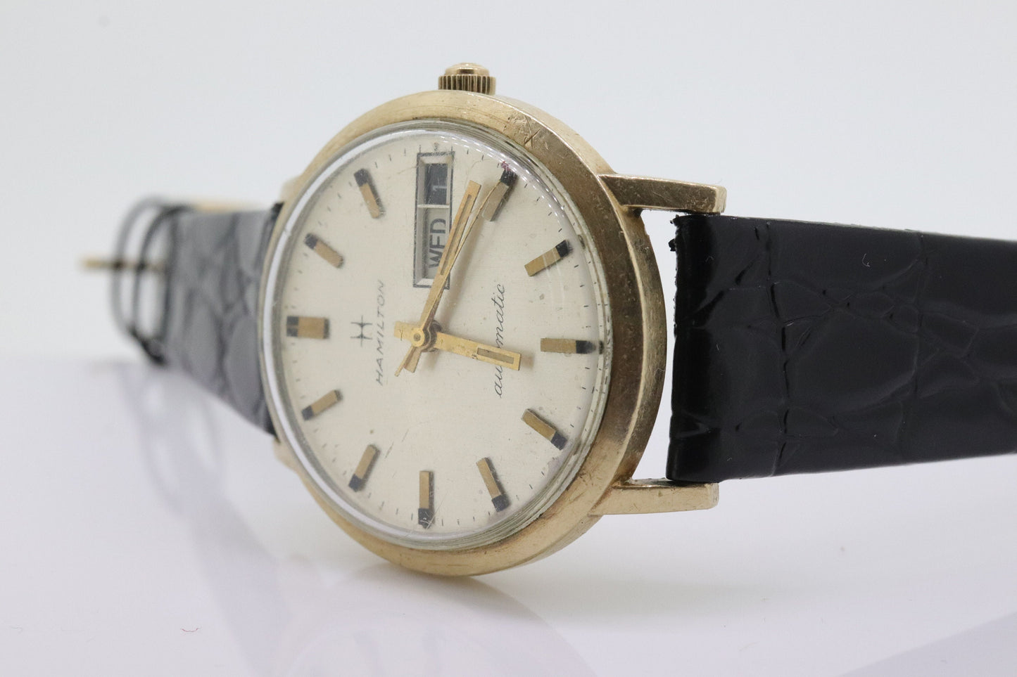 HAMILTON THIN o MATIC Watch. 14k Yellow Gold Round Hamilton wristwatch