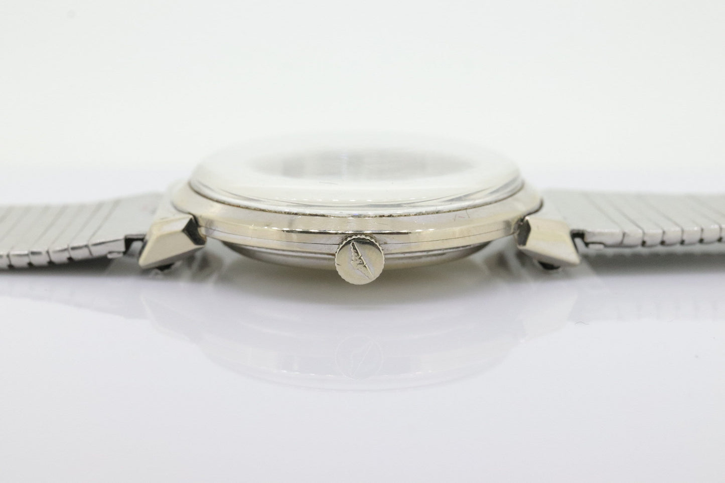 LONGINES WATCH. 14k Longines Diamond Mens Watch with 14 diamond Face. Likely a 22L movement, 1950s RAJAH