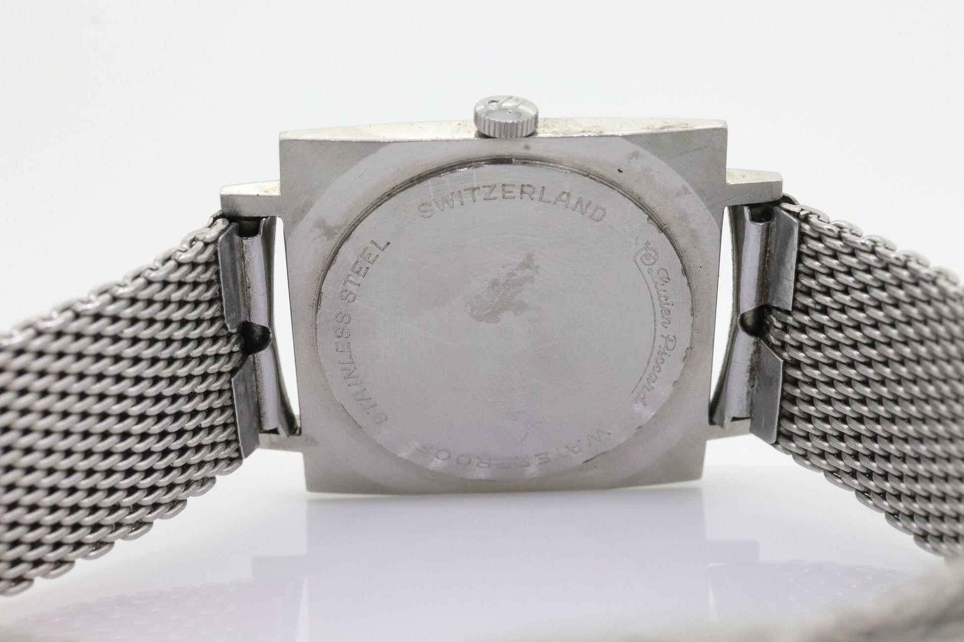 Lucien Piccard Square Tank Manual watch Mens. Stainless Steel. 72185 Windup.