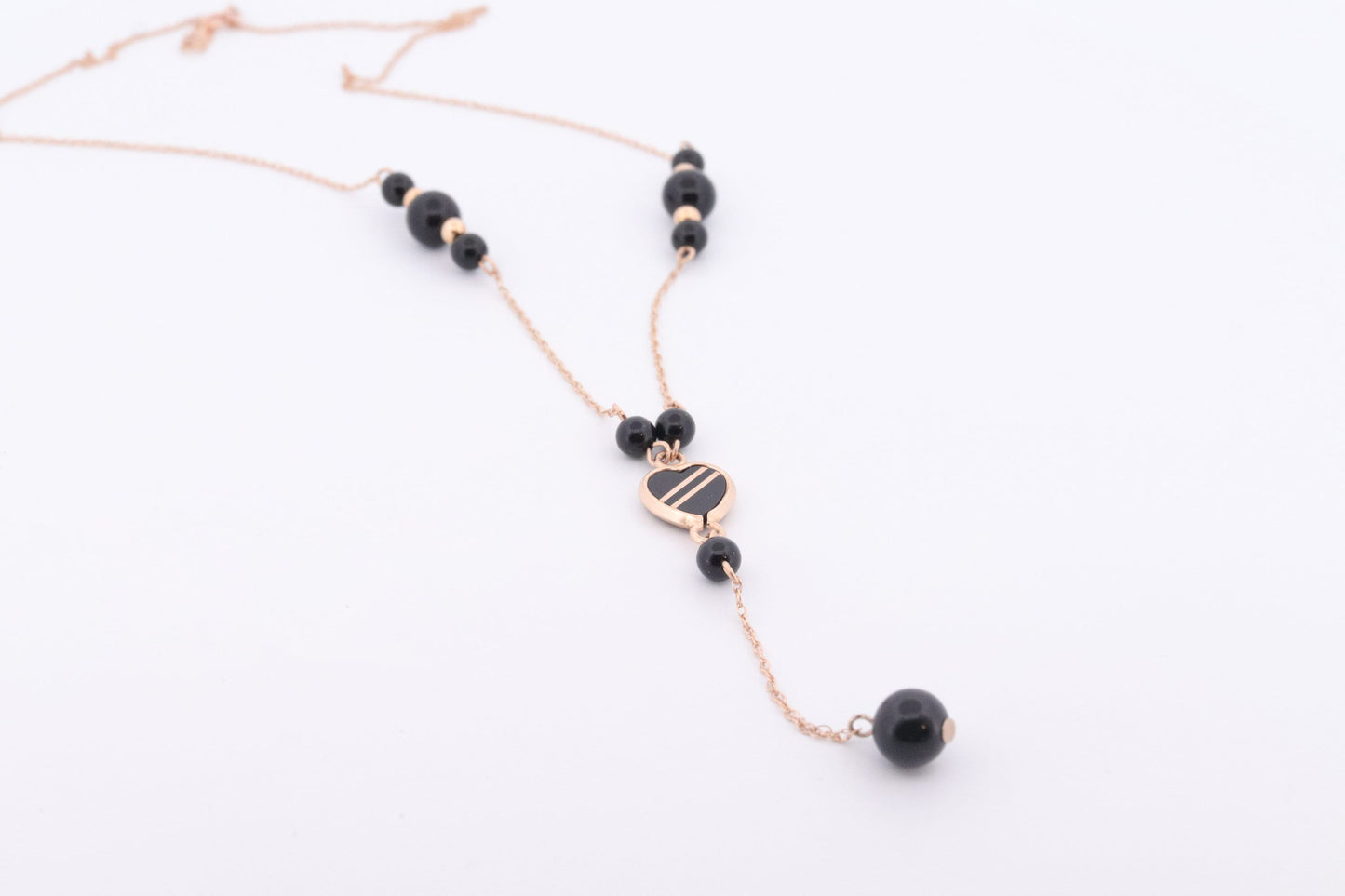 14k Onyx Bead Dangle Heart Necklace. 14k gold Onyx Beaded necklace st(46)