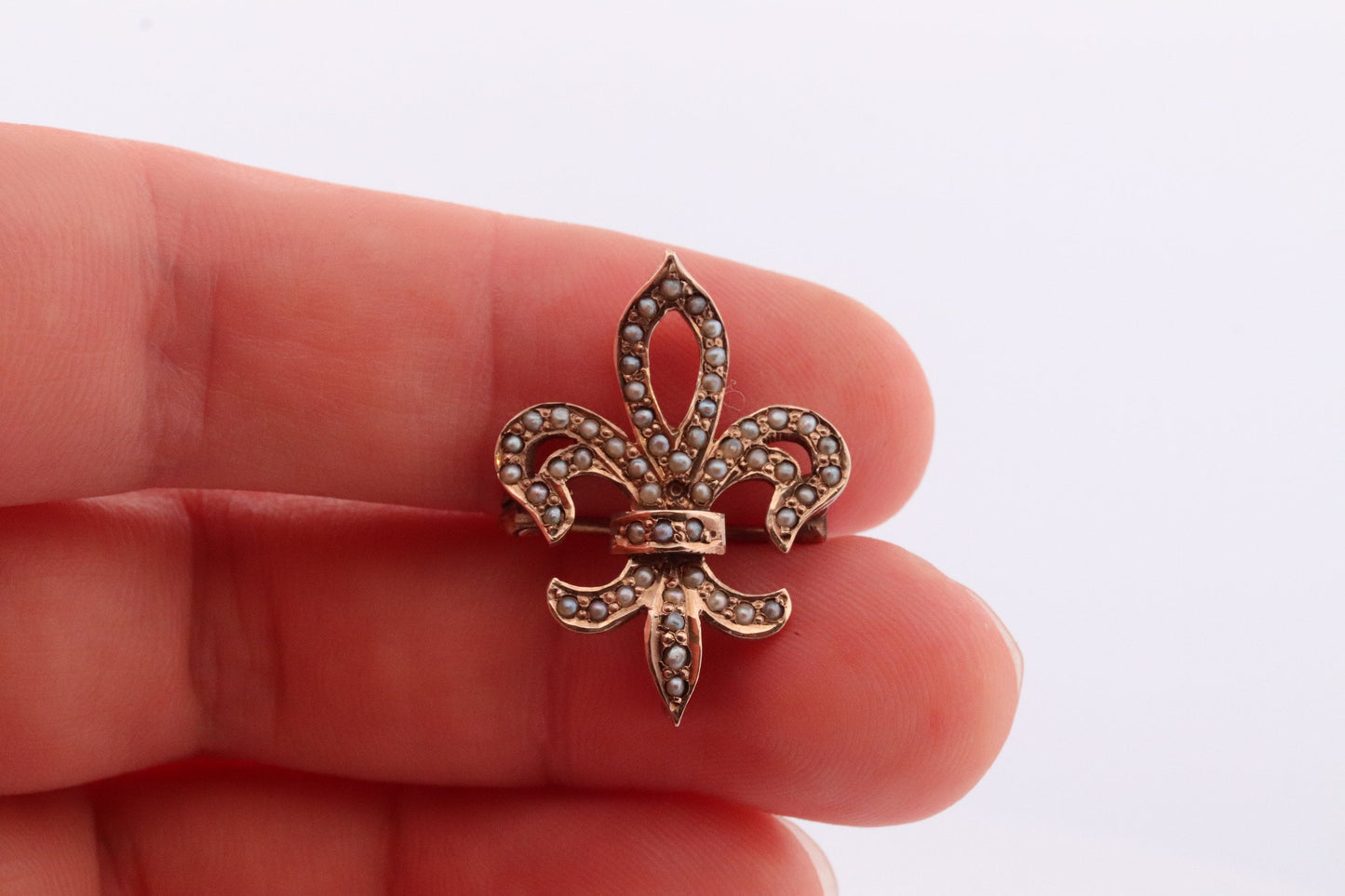 Antique Fluer De Lis Brooch. 10k Pearl Seed encrusted 19th Century French Flower Brooch Pin Pendant. st(115)