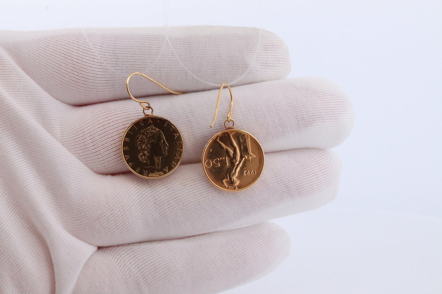 14k Coin Dangle earrings. 14k 50 Lire Italian Republic 1991 Coin bezel set Charm Earrings. st(38)