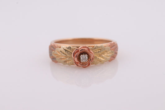 Black Hills Gold Ring. Diamond Ring. 10k Multi-Tone Gold. Black Hills Gold Design with diamond. Wedding Band st(62)