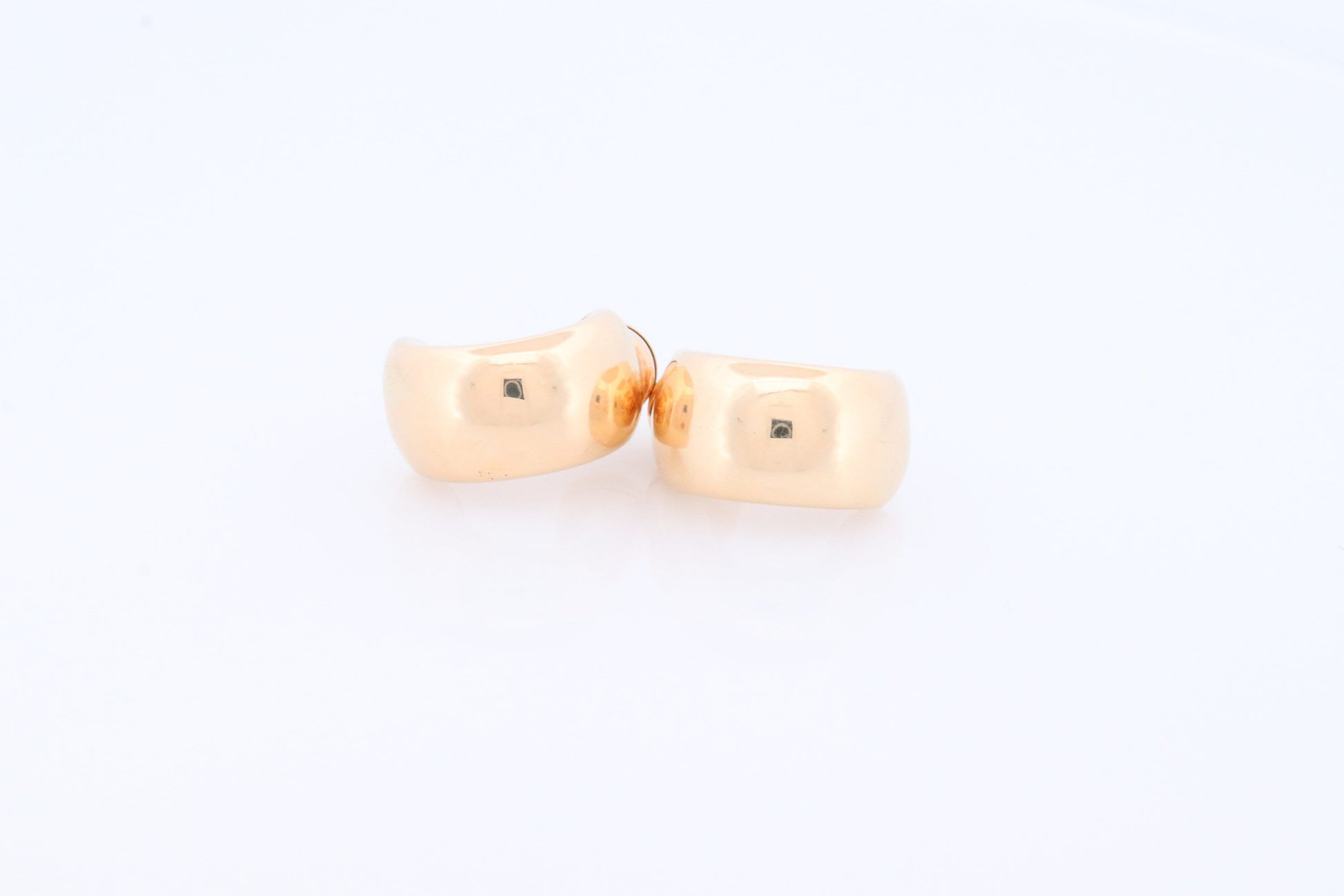 14k Gold Puffed Hollow HOOP Clip On Earrings. Large HOOP earrings Magnetic Hoops for Unpierced Ears. Wide Hoops. st72