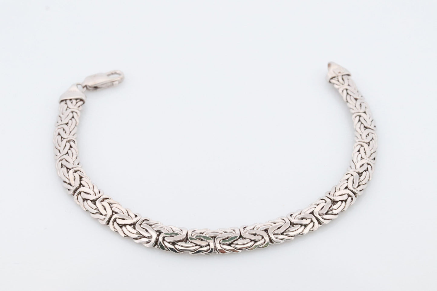 14k Byzantine Bracelet. 14k White Gold Wide Flattened Flat Byzantine Bracelet. 9.7grams 7mm wide. Israel