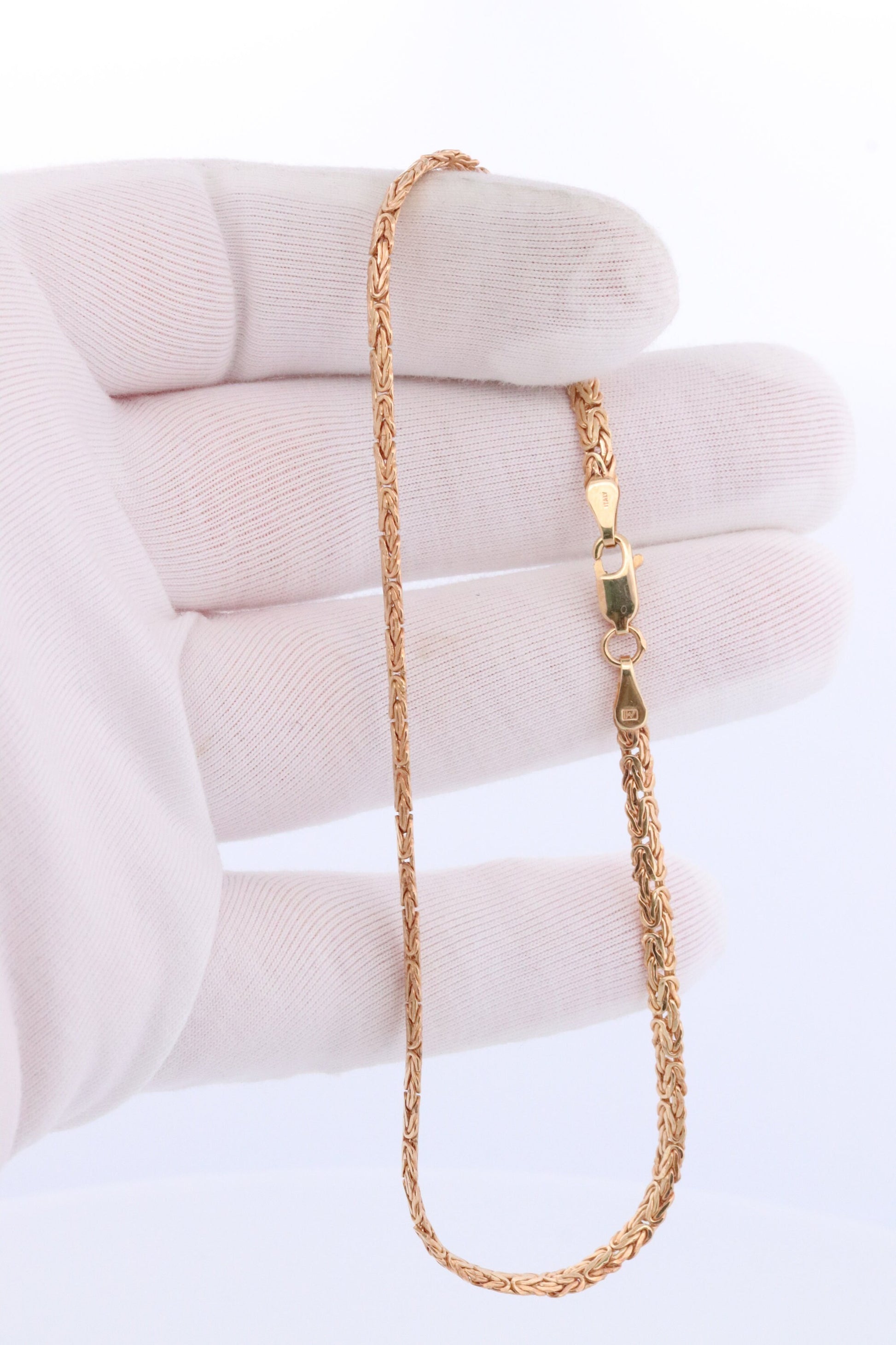 14k Byzantine Anklet. 14k Yellow Gold Wide Flattened Flat Byzantine Long Bracelet Anklet. 3.2grams 4.5mm wide. Italy