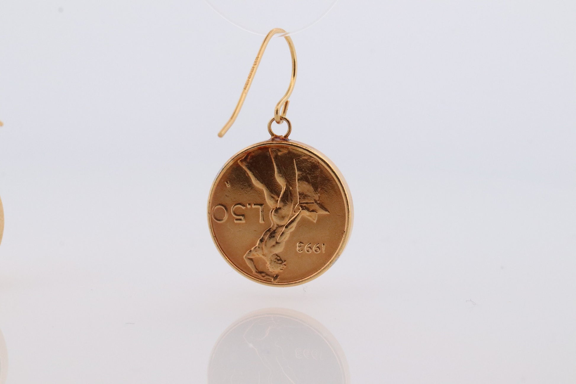 14k Coin Dangle earrings. 14k 50 Lire Italian Republic 1991 Coin bezel set Charm Earrings. st(38)