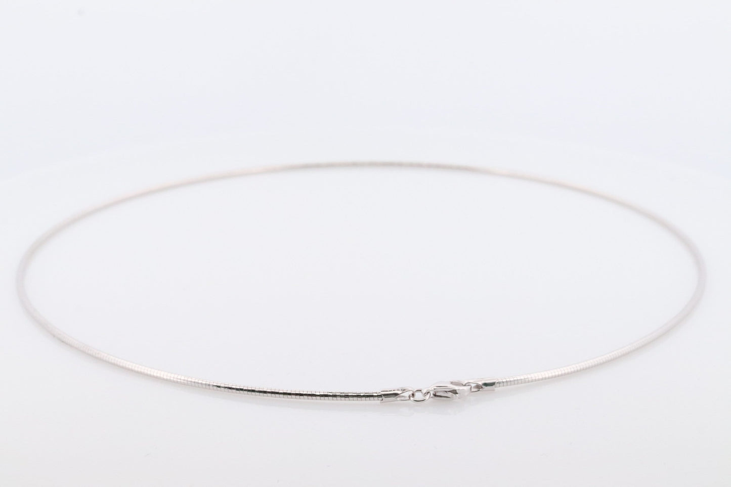 18k Round Omega Necklace. 18k White White Gold OMEGA Snake chain Necklace. MILOR 1.5mm 16in length. Choker Collar necklace.