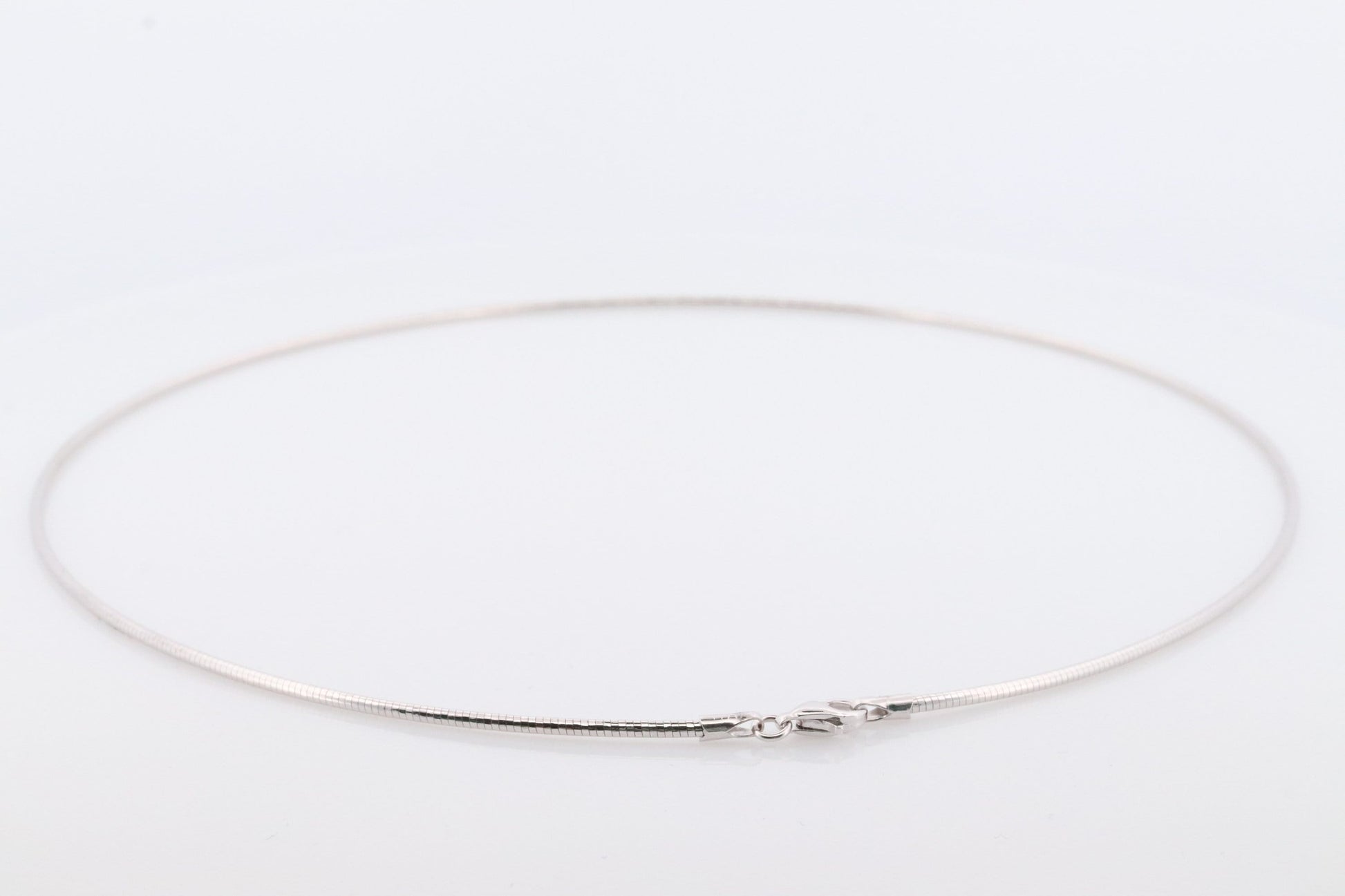 18k Round Omega Necklace. 18k White White Gold OMEGA Snake chain Necklace. MILOR 1.5mm 16in length. Choker Collar necklace.