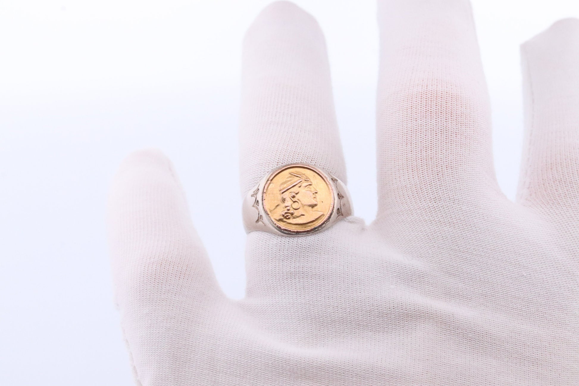 18k Heavy Signet ring. Aztec Mayan or Inca with Warrior Head Chief Bust. 18k Embossed coin Sterling Silver band