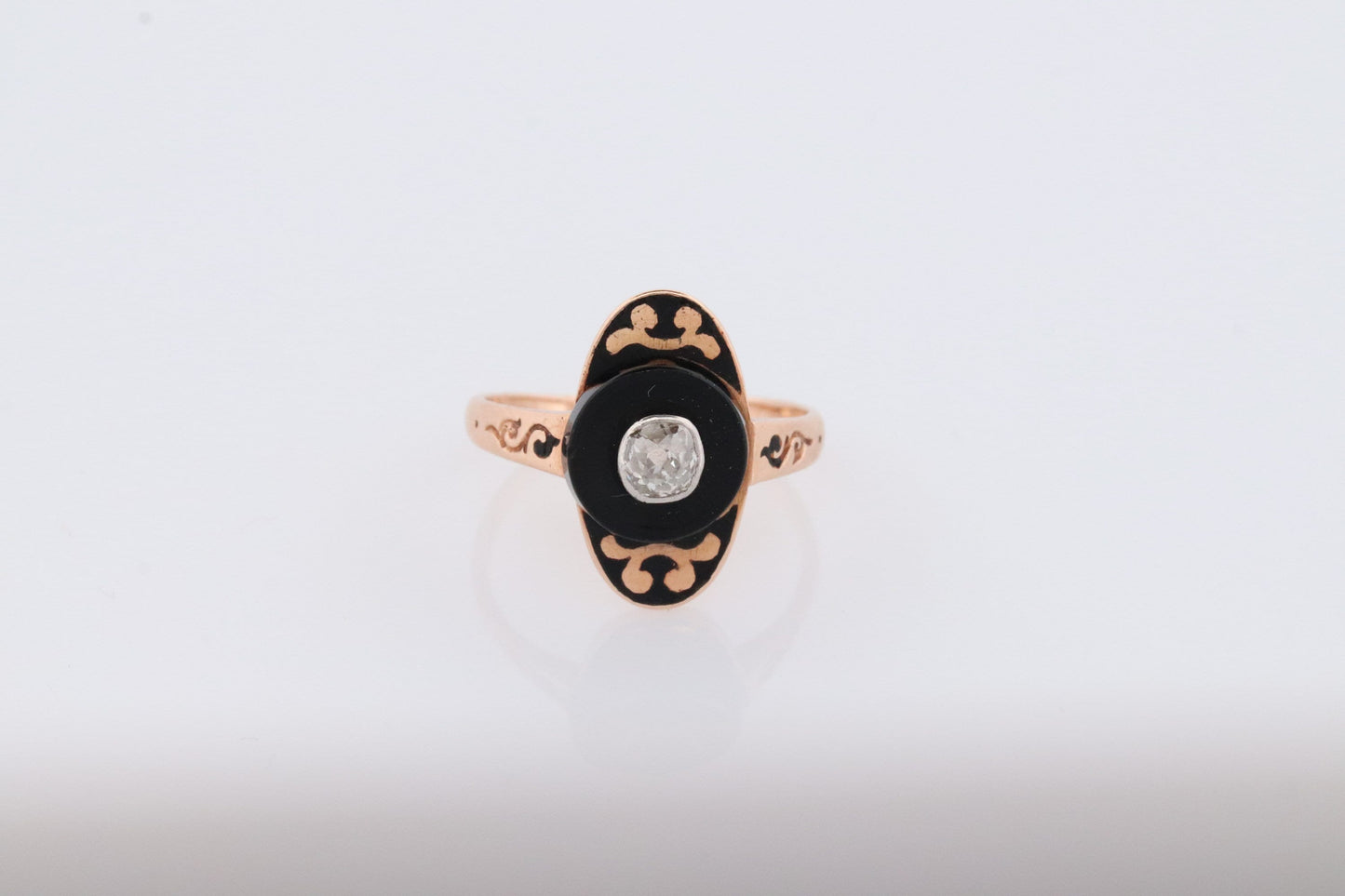 Antique Onyx and Diamond Ring. 14k Yellow Gold Onyx and Old Mine cut Diamond ring. Mourning Victorian Antique ring. Enamel Design.