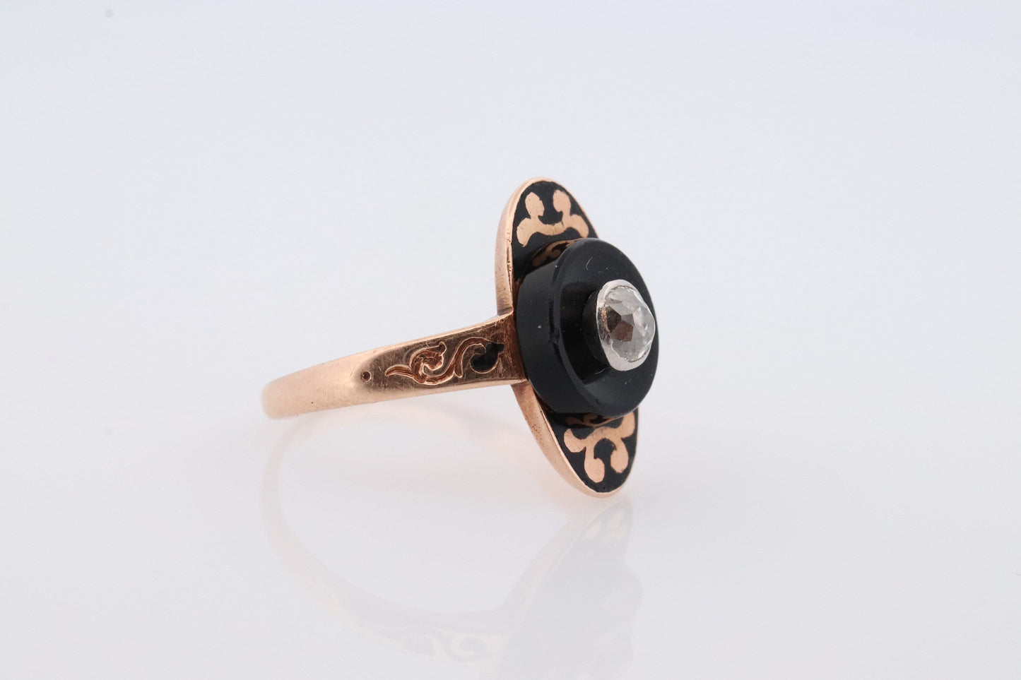 Antique Onyx and Diamond Ring. 14k Yellow Gold Onyx and Old Mine cut Diamond ring. Mourning Victorian Antique ring. Enamel Design.