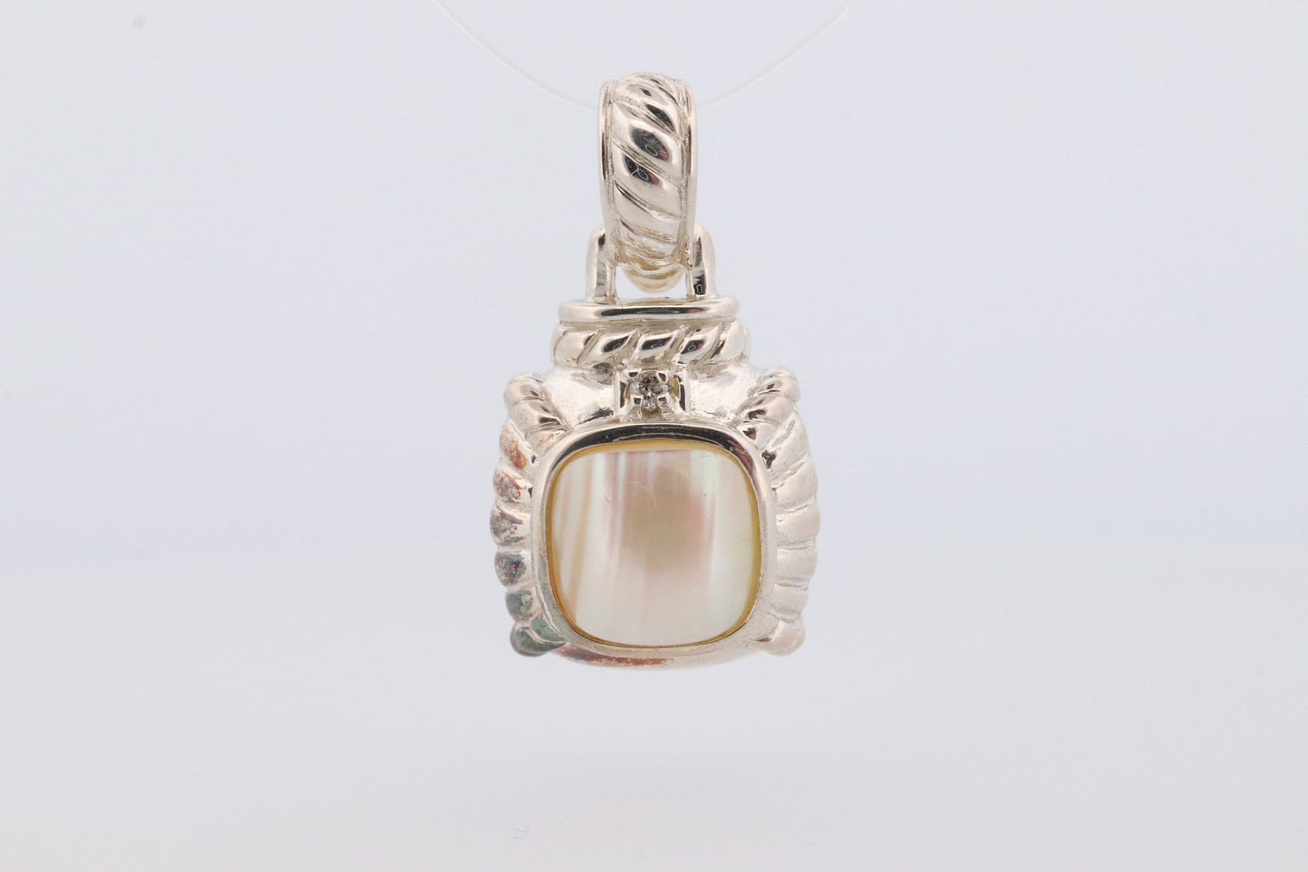 Authentic Judith Ripka Sterling Silver Pendant. Judith Ripka 925 Silver MOP Mother of Pearl Charm (30)