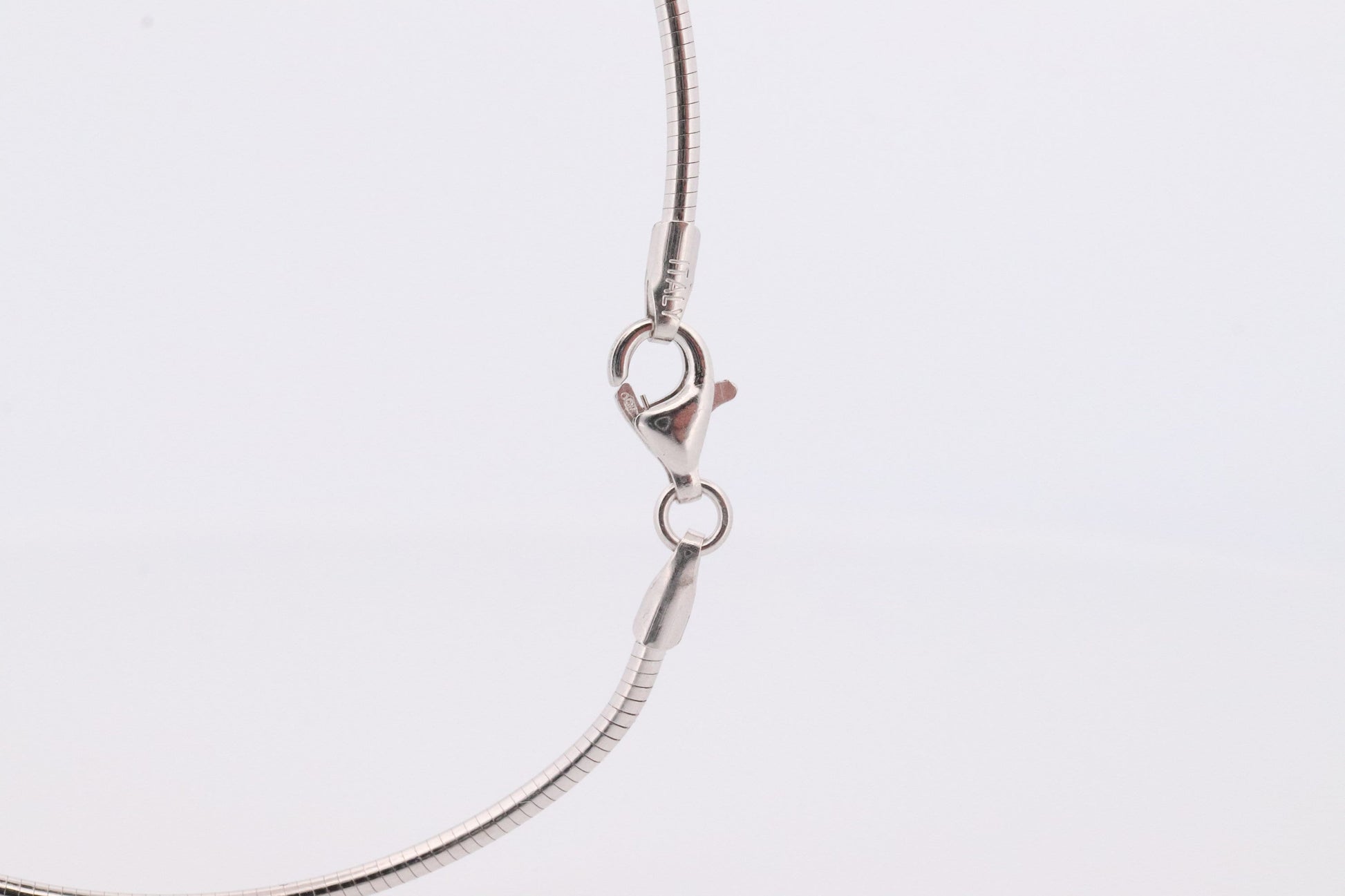 18k Snake Chain Bracelet. 18k White gold Omega chain. MILOR Italy Bracelet One of a kind. Snake Link Omega Bracelet