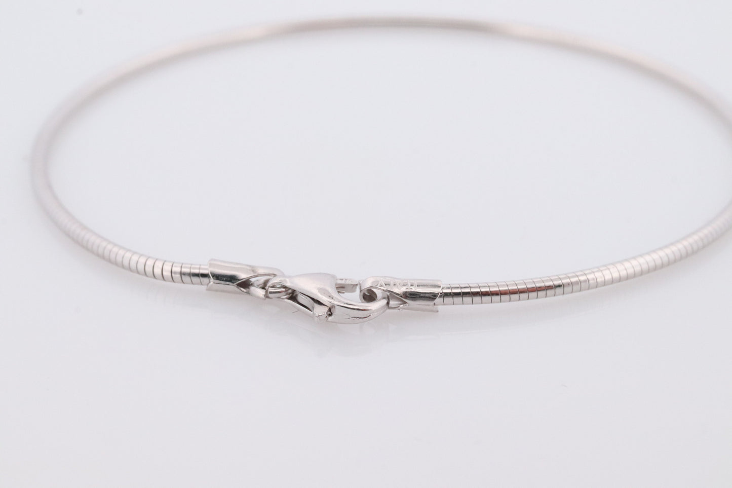 18k Snake Chain Bracelet. 18k White gold Omega chain. MILOR Italy Bracelet One of a kind. Snake Link Omega Bracelet