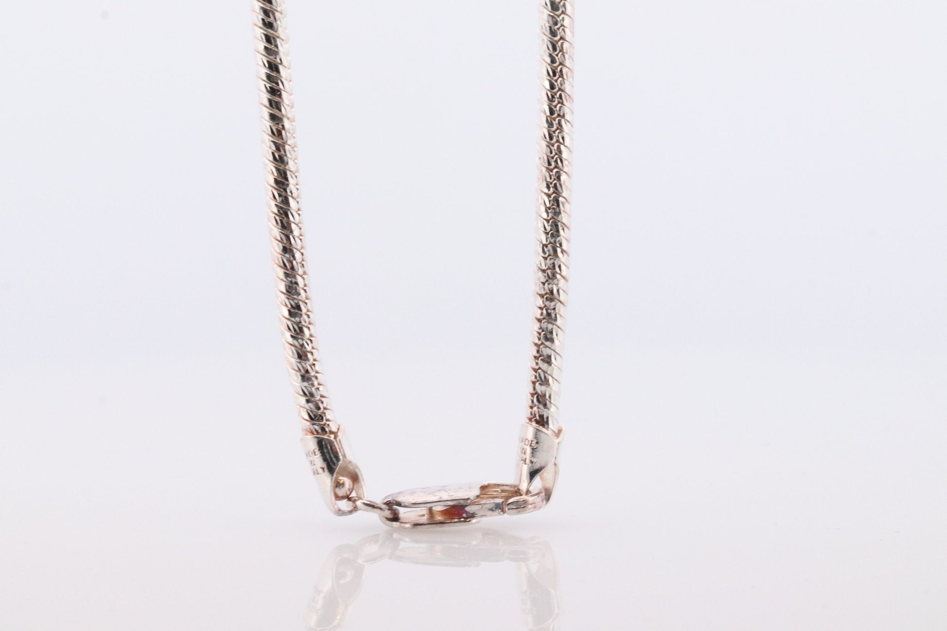 Sterling Silver Omega Snake Necklace. 925 Round Omega Snake Chain Heavy 45g 3mm width and 32in length