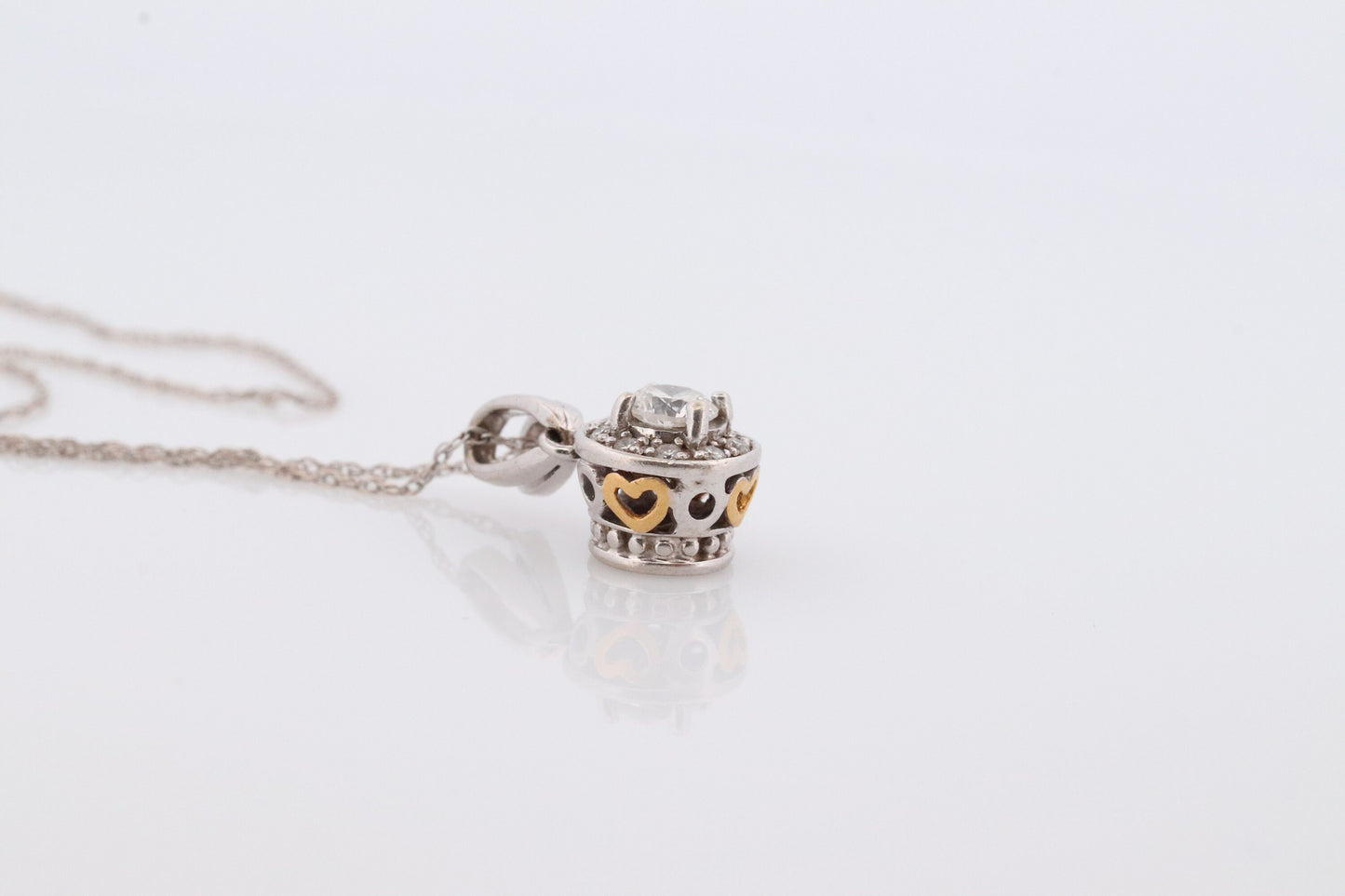 14k Diamond Solitaire Halo Pendant. 14k White gold and 24K Yellow Gold Inlay Canister Pendant. Singapore chain necklace.