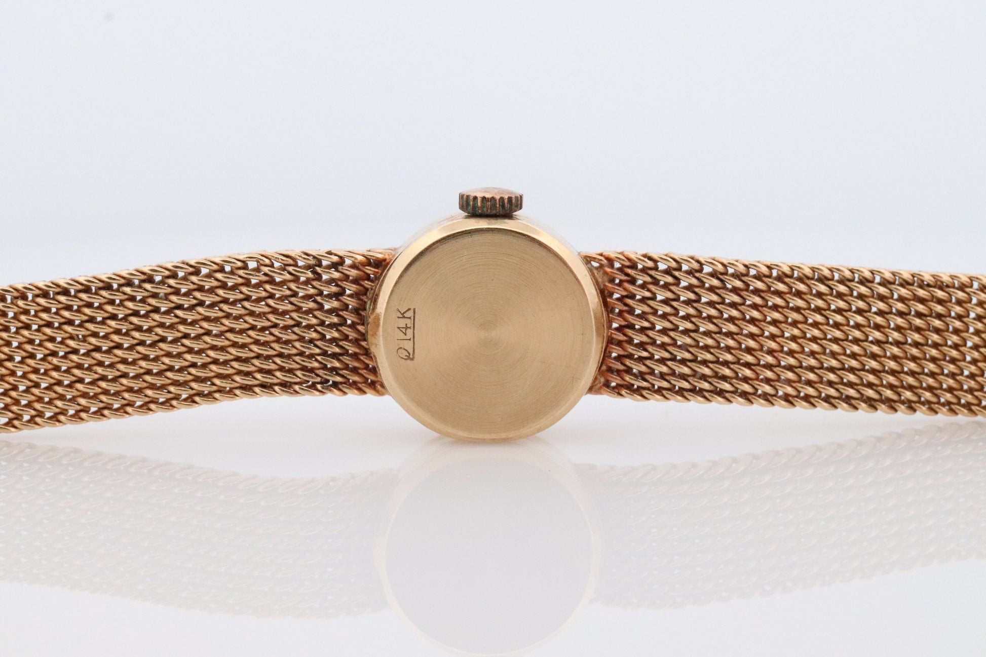 14k Rolex Women's Cocktail Watch. 14k Orchid Rolex with Yellows Gold Bracelet. 1400 Ladies Rolex Watch. Full Gold Rolex round wristwatch.