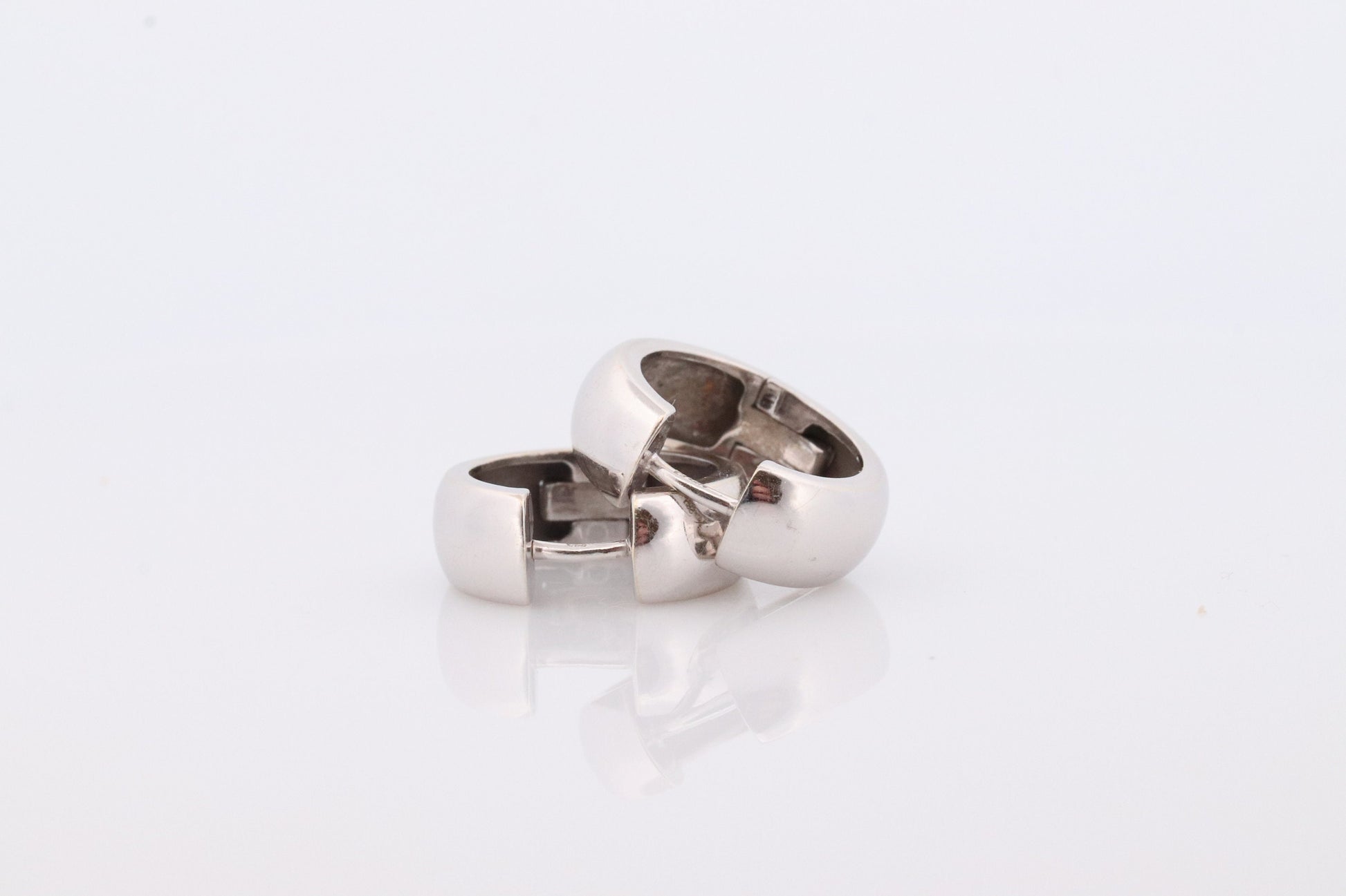 14k Gold Rounded HOOP Earrings. Heavy 6.8g Hoop Gloss earrings. Huggies Wide Polished White Gold Earrings. Huggie Hinged Earrings.