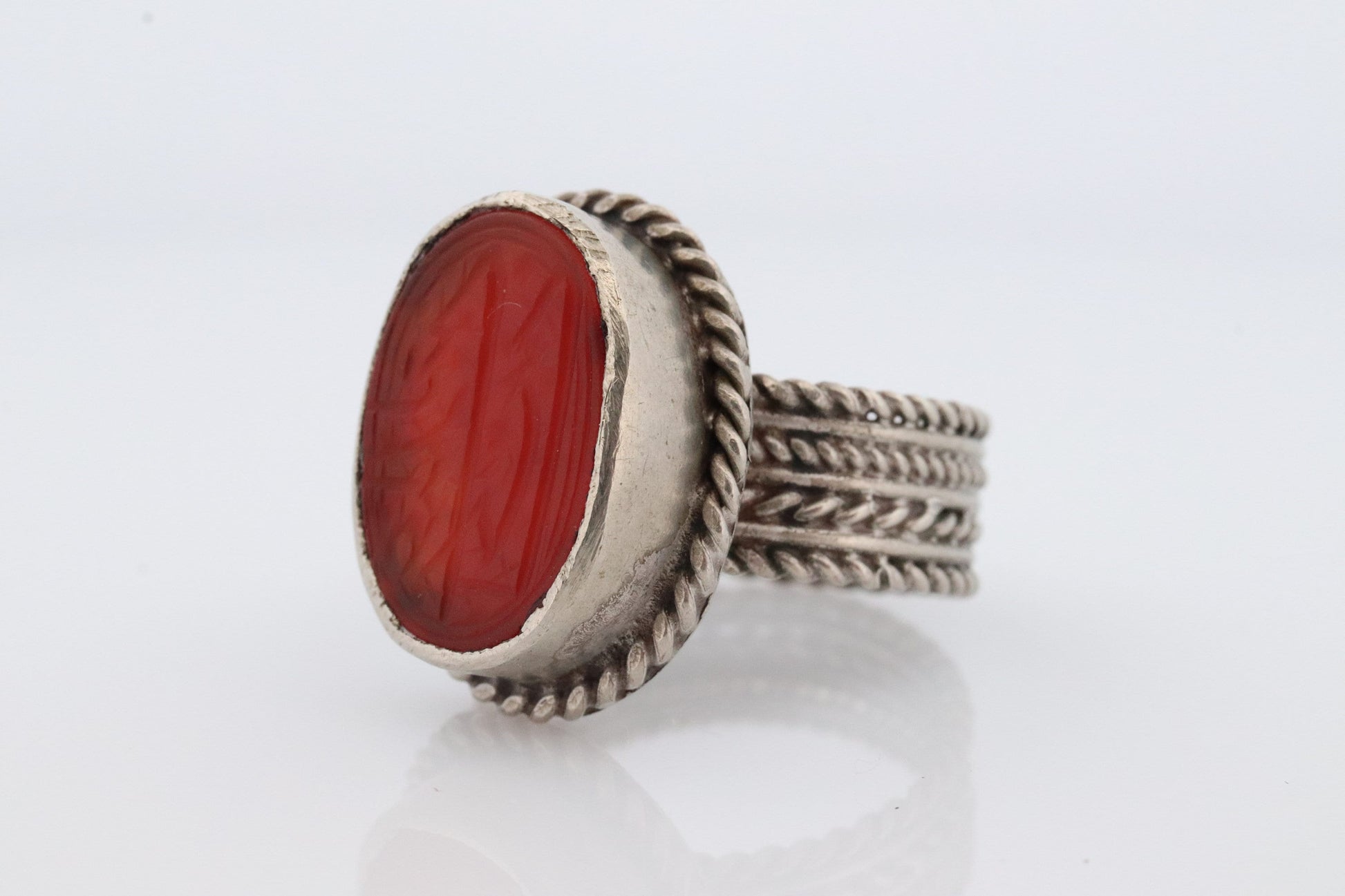 Sterling Silver Carnelian Intaglio Engraved Ring. HANDMADE Bezel set. st(23/11)