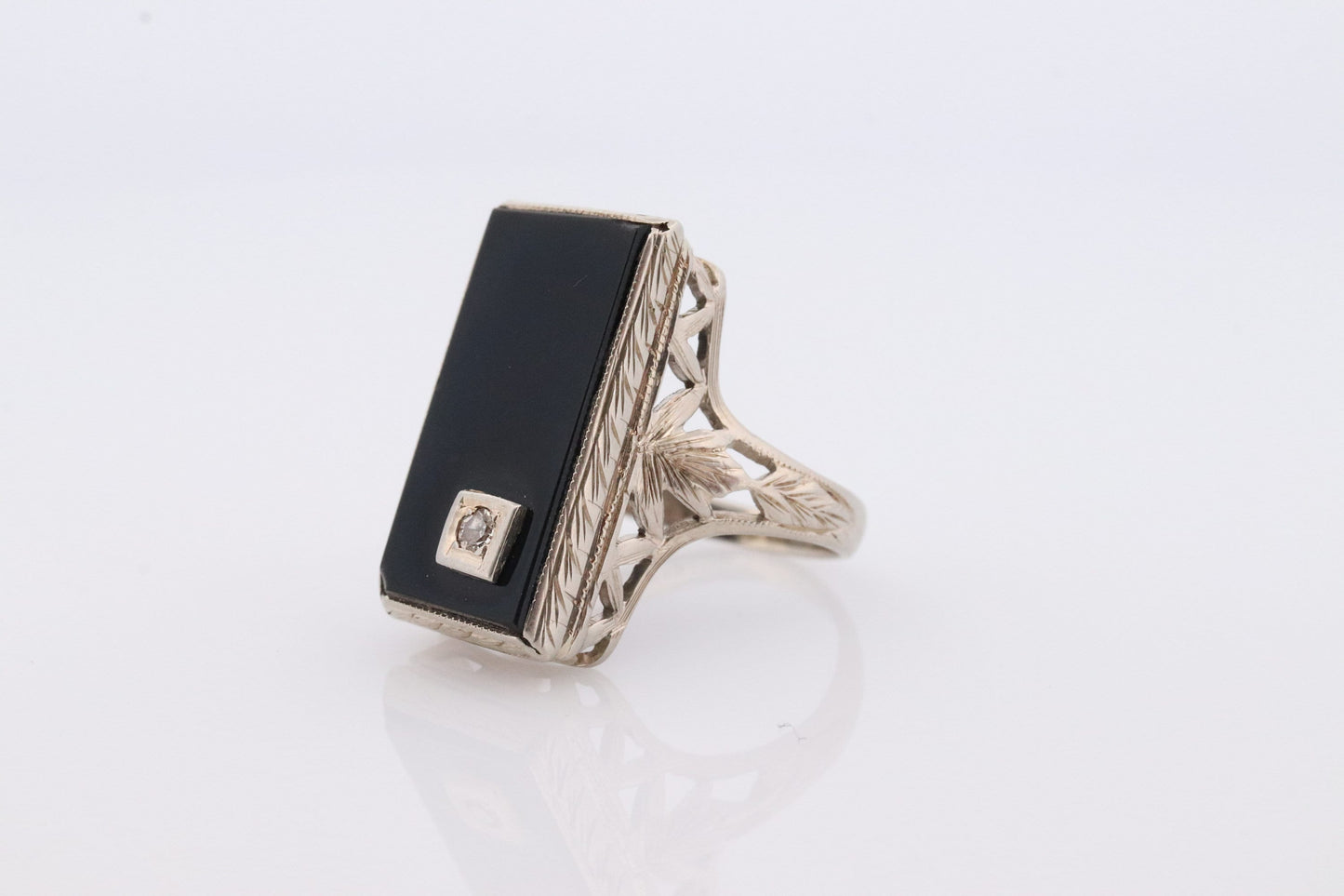 Art Deco Onyx and Diamond Ring. 14k Yellow Gold Rectangle Onyx and Diamond ring. Mourning ring. Filigree white gold.