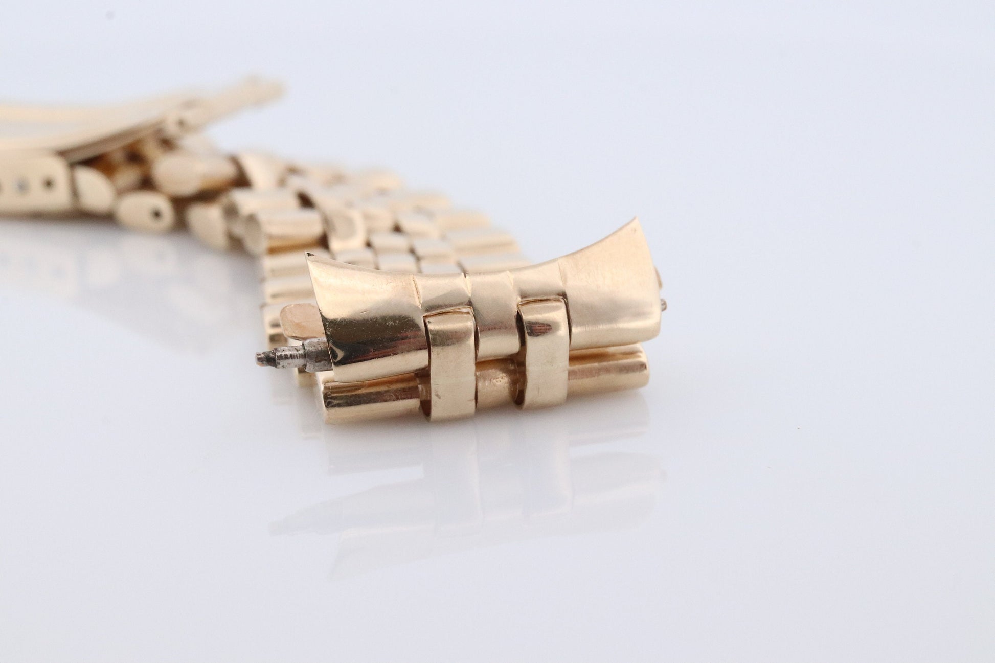 ROLEX 14k Yellow Gold Watch 19mm Bracelet. Vintage 1960s Jubilee Bracelet for 1500 1501 1503 etc. Genuine vintage Rolex Oval Link Bracelet