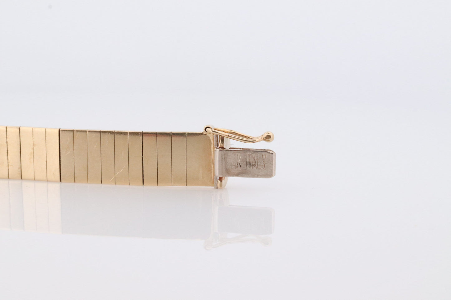 14k Wide Omega Bracelet. Italian Made 14k Yellow Gold Omega Snake Bracelet. High Quality bracelet 20.5g 8mm wide