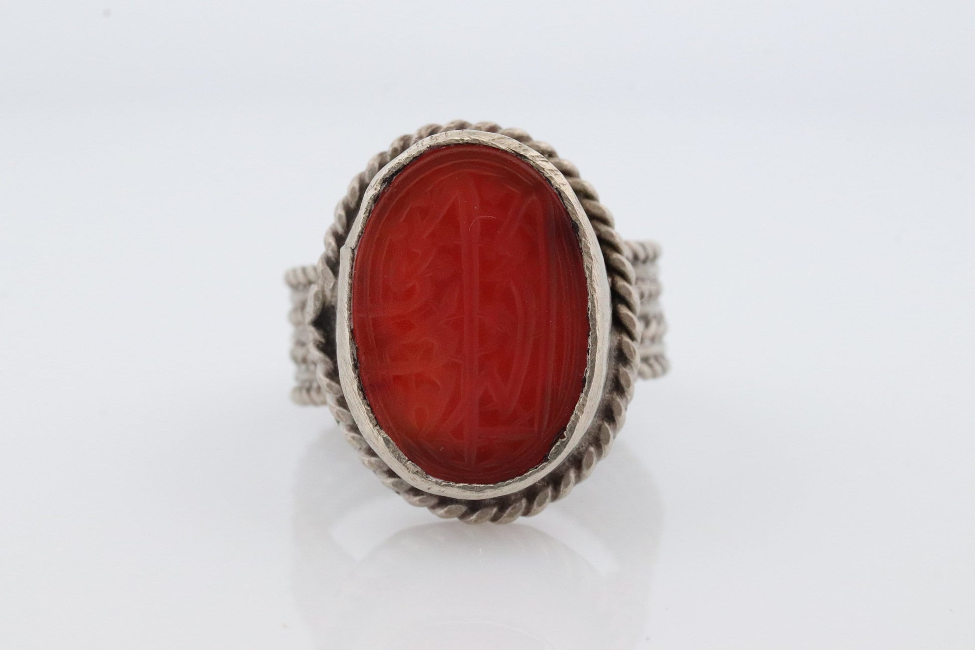 Sterling Silver Carnelian Intaglio Engraved Ring. HANDMADE Bezel set. st(23/11)