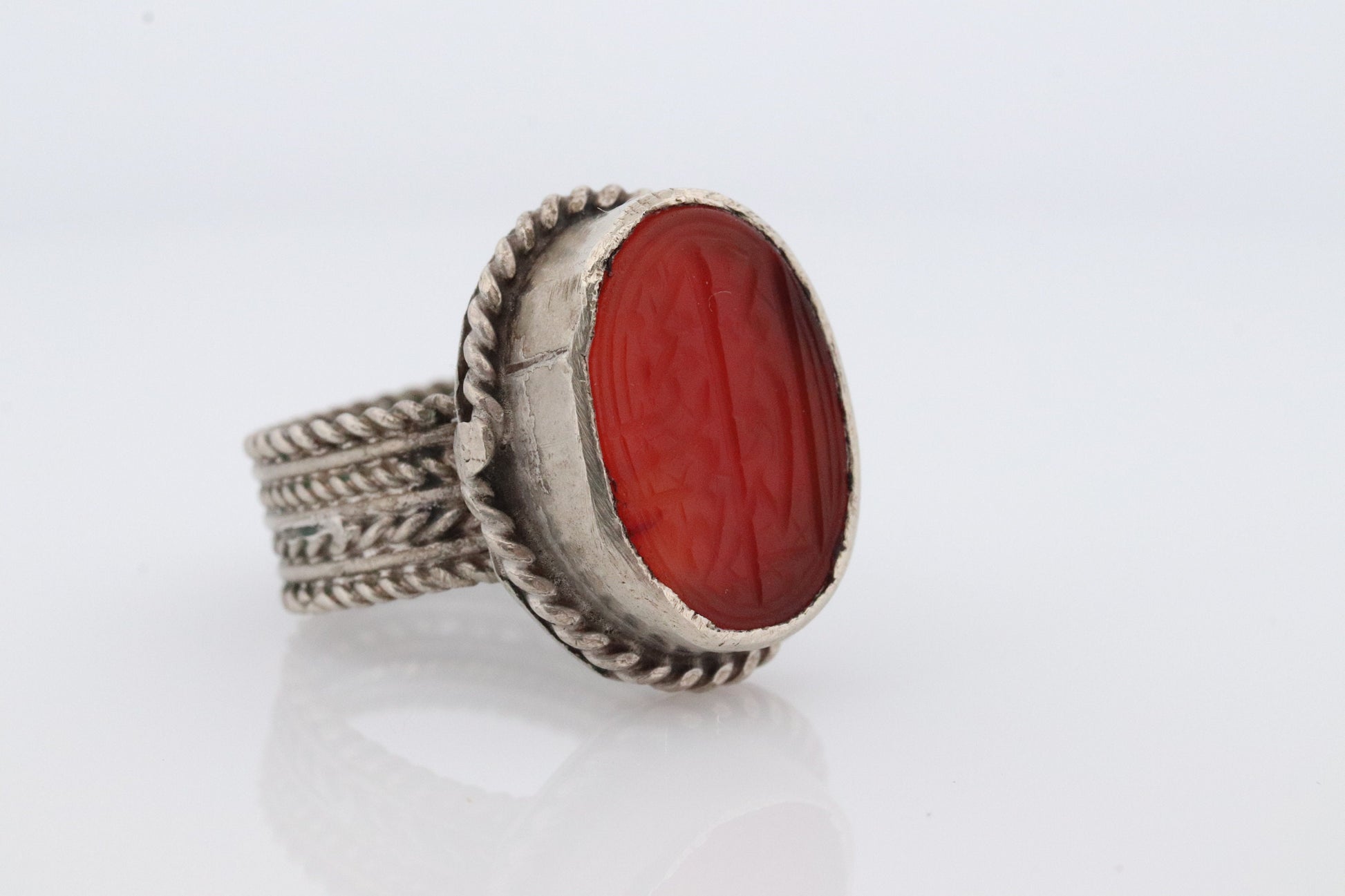 Sterling Silver Carnelian Intaglio Engraved Ring. HANDMADE Bezel set. st(23/11)