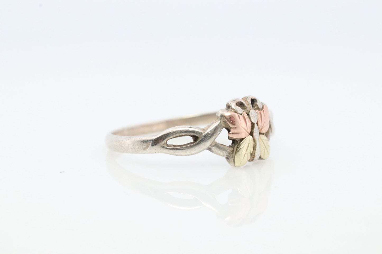 Black Hills Gold ring. BUTTERFLY 925 Sterling Silver and 10k Black Hills Gold inlay band. Butterfly Multi-tone gold.