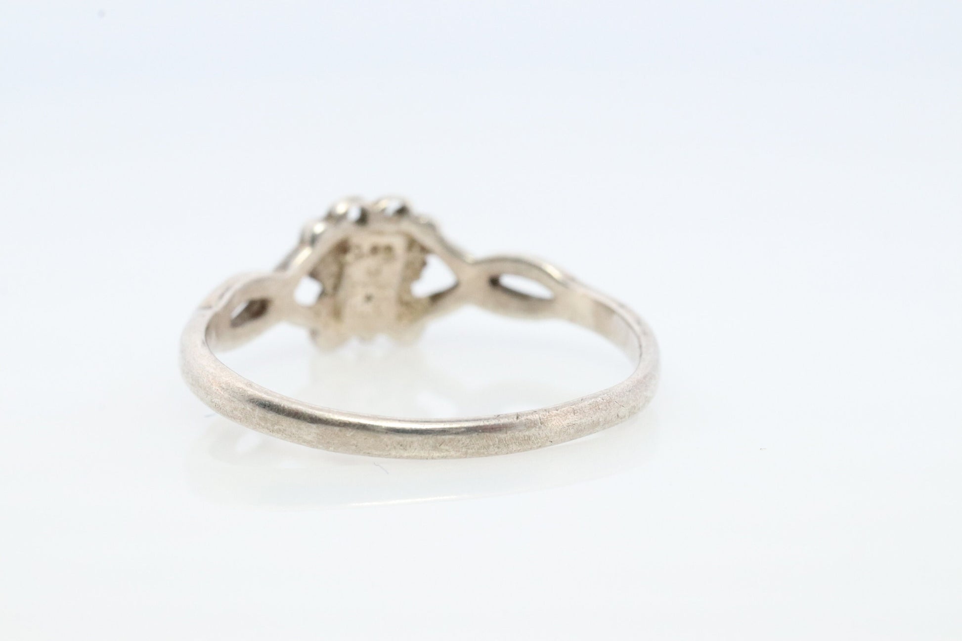 Black Hills Gold ring. BUTTERFLY 925 Sterling Silver and 10k Black Hills Gold inlay band. Butterfly Multi-tone gold.