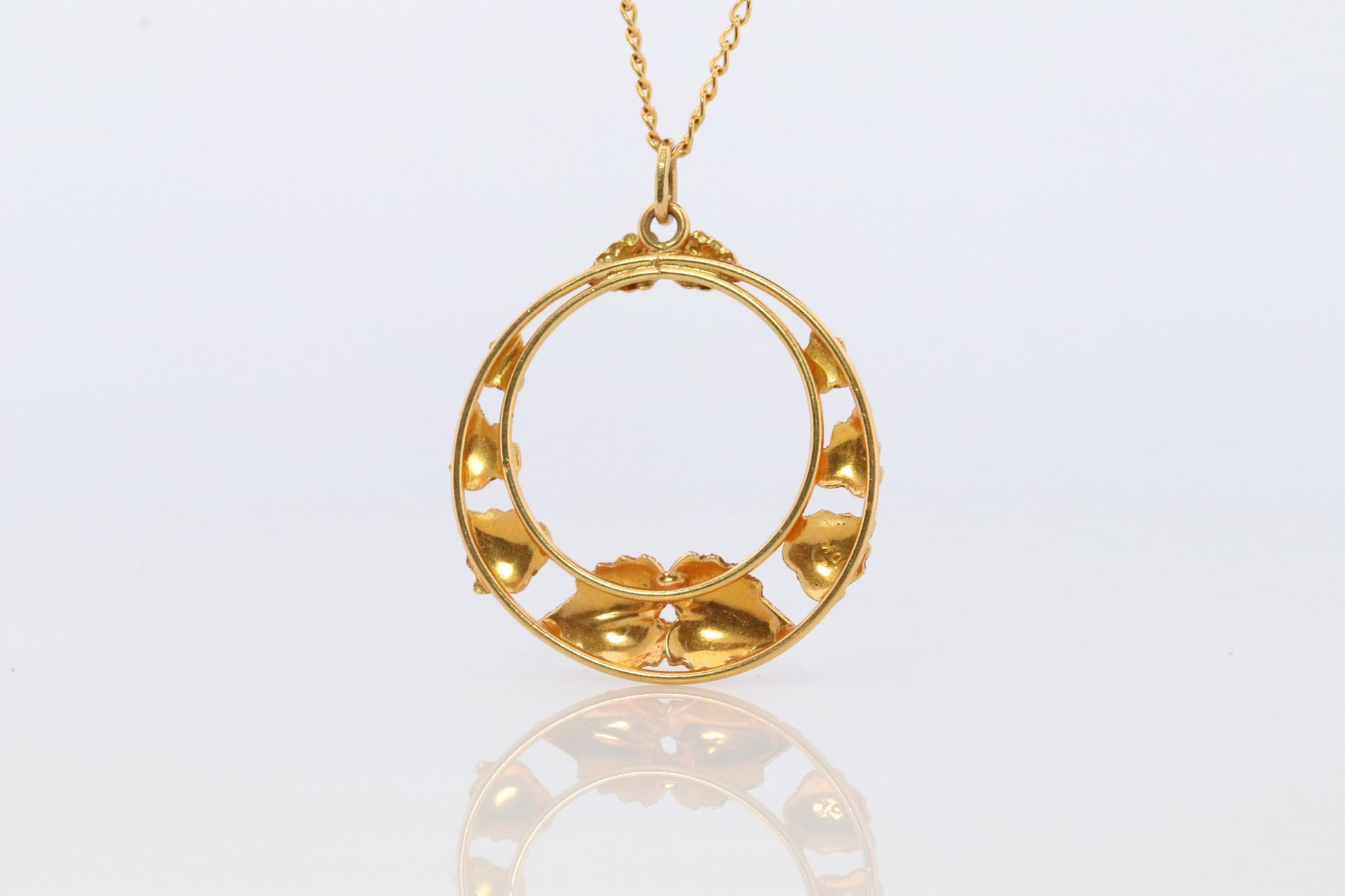 Black Hills Gold Pendant Necklace. 10k 12k Black Hills Gold Wreath Round Pendant.