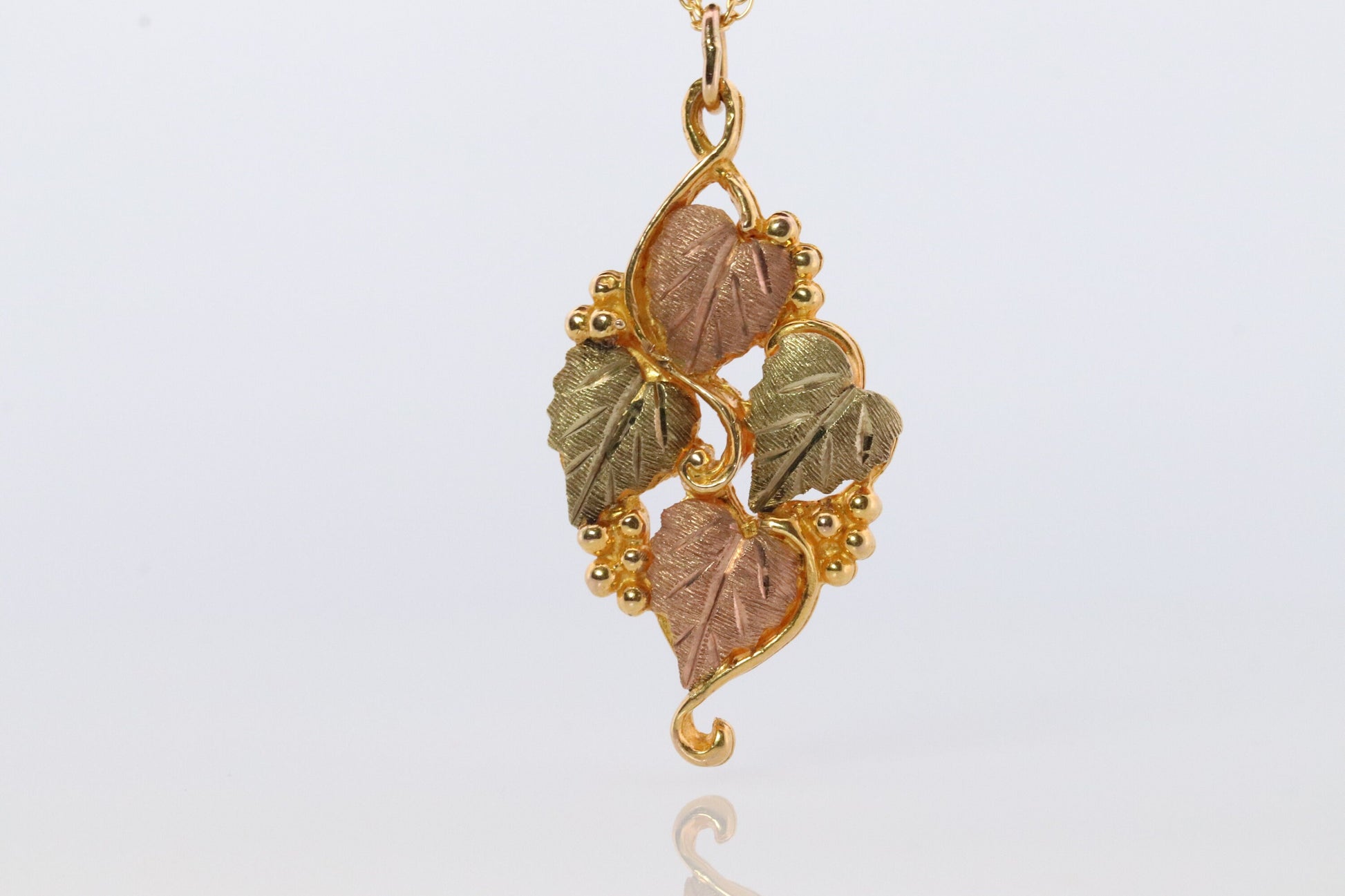 10k 12k Black Hills Gold Pendant. Black Hills Gold Vine Leaves Charm. Black hills gold necklace.