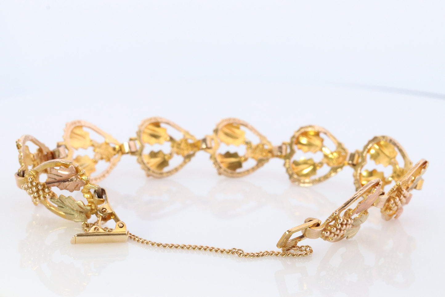 Black Hills Gold Bracelet. 10k Multi-Tone Black Hills Gold Bracelet. Heavy 10k 12k Grape Leaf Bracelet.